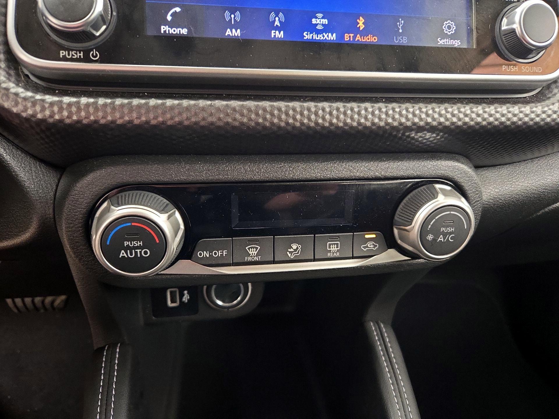 Thumbnail: 2020 Nissan Kicks - 15