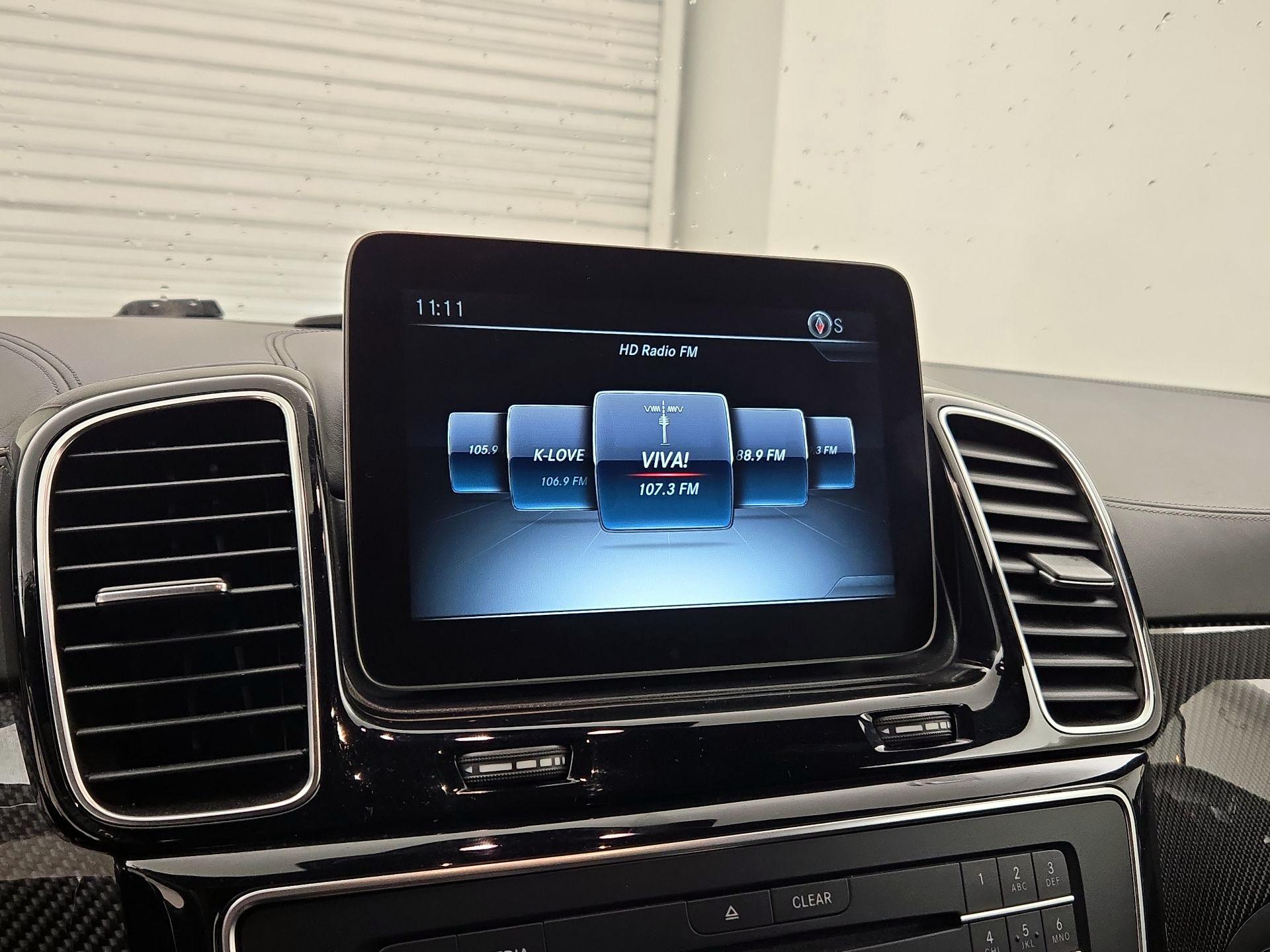 Thumbnail: 2018 Mercedes-Benz GL-Class - 15