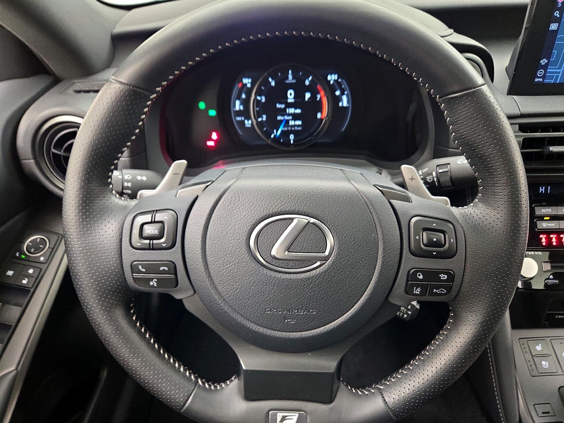 Thumbnail: 2023 Lexus IS - 10