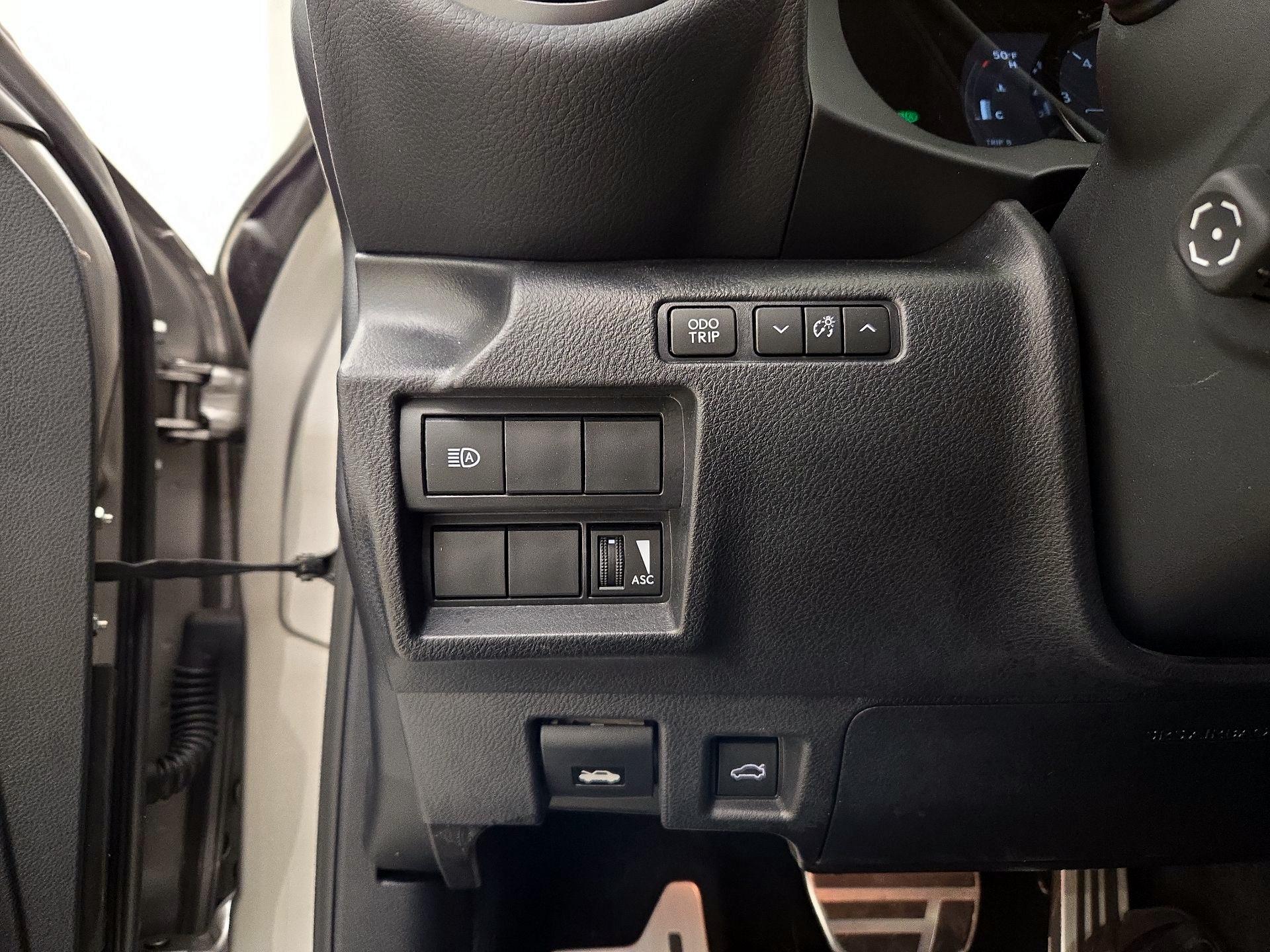 Thumbnail: 2023 Lexus IS - 13