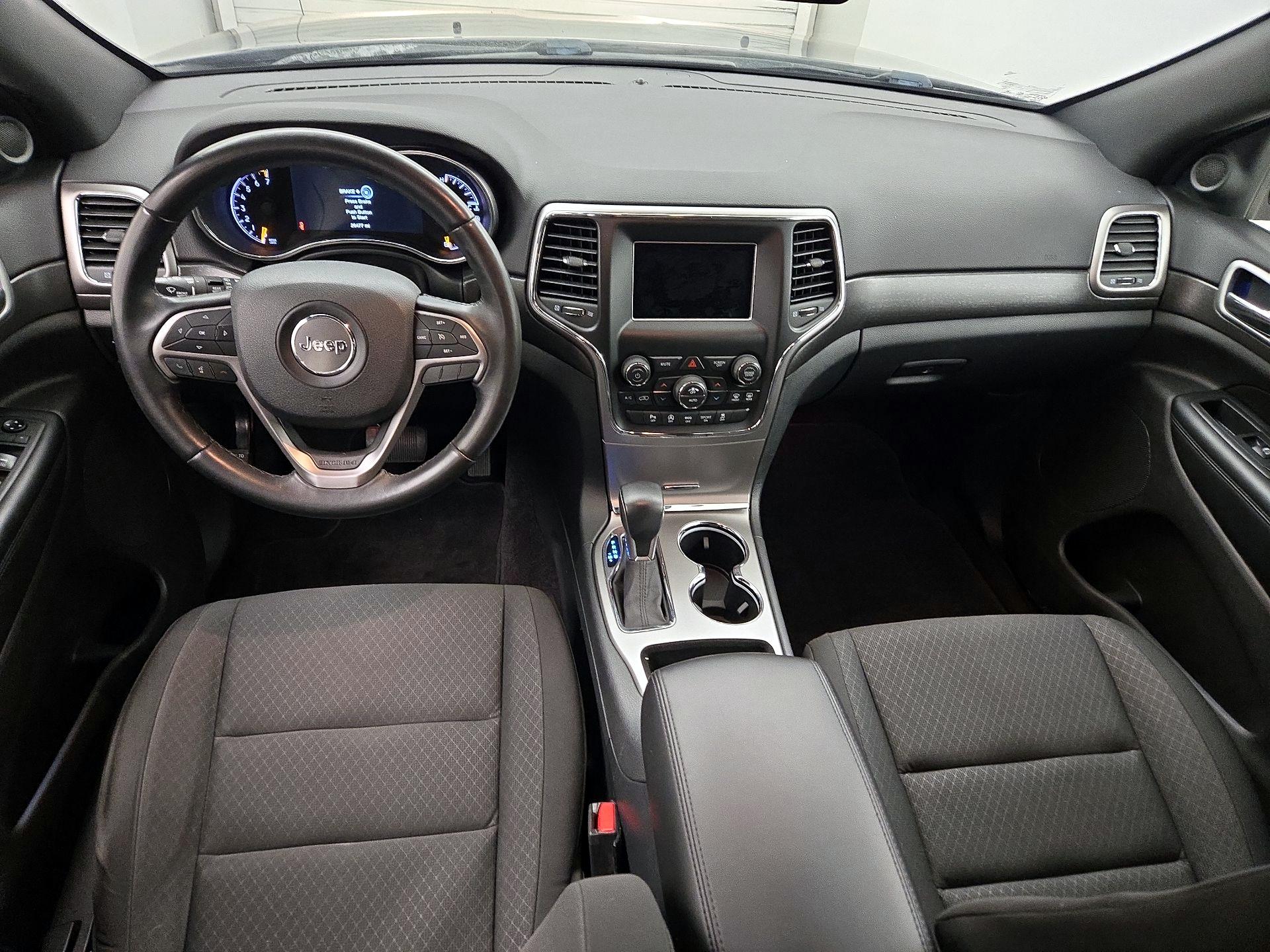 Thumbnail: 2018 Jeep Grand Cherokee - 9