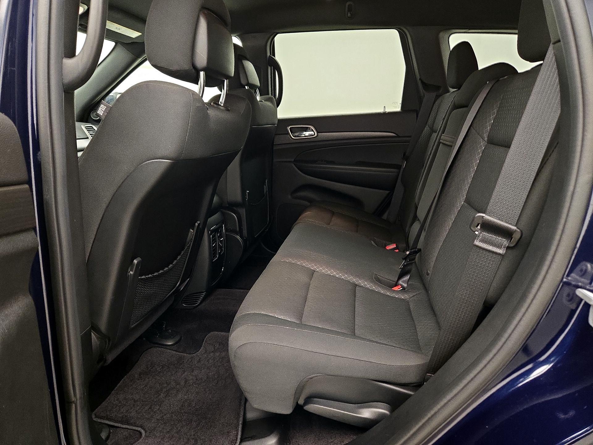 Thumbnail: 2018 Jeep Grand Cherokee - 19