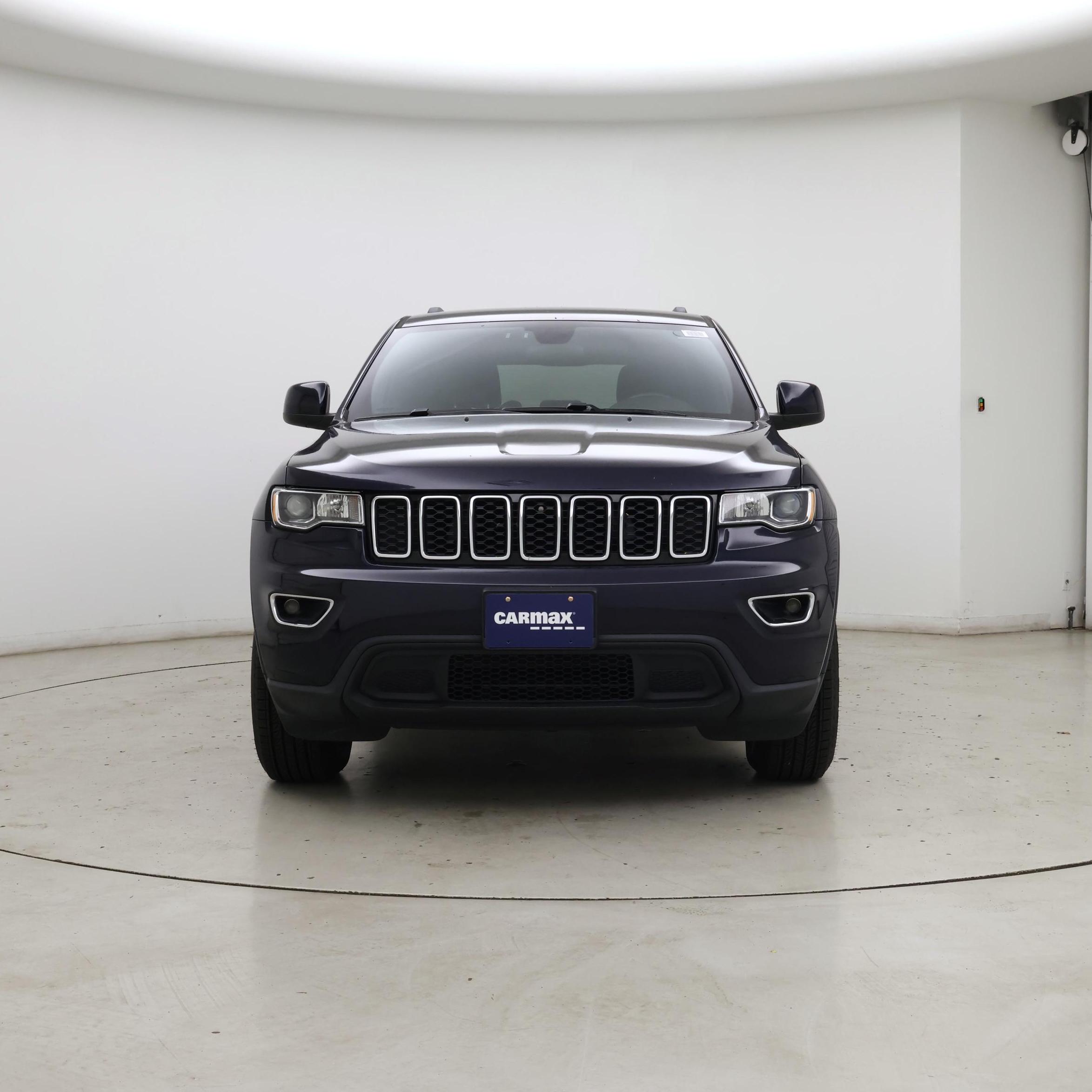 Thumbnail: 2018 Jeep Grand Cherokee - 5