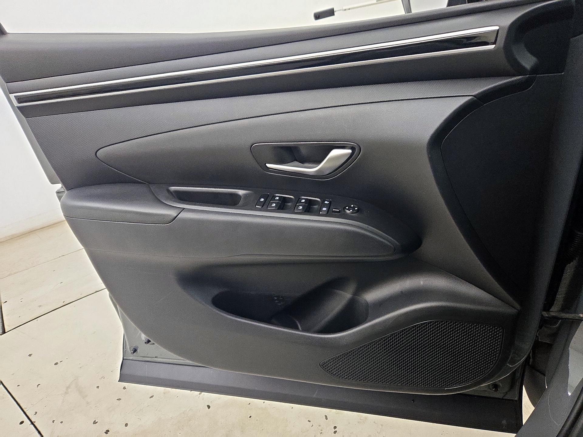 Thumbnail: 2022 Hyundai Santa Cruz - 12