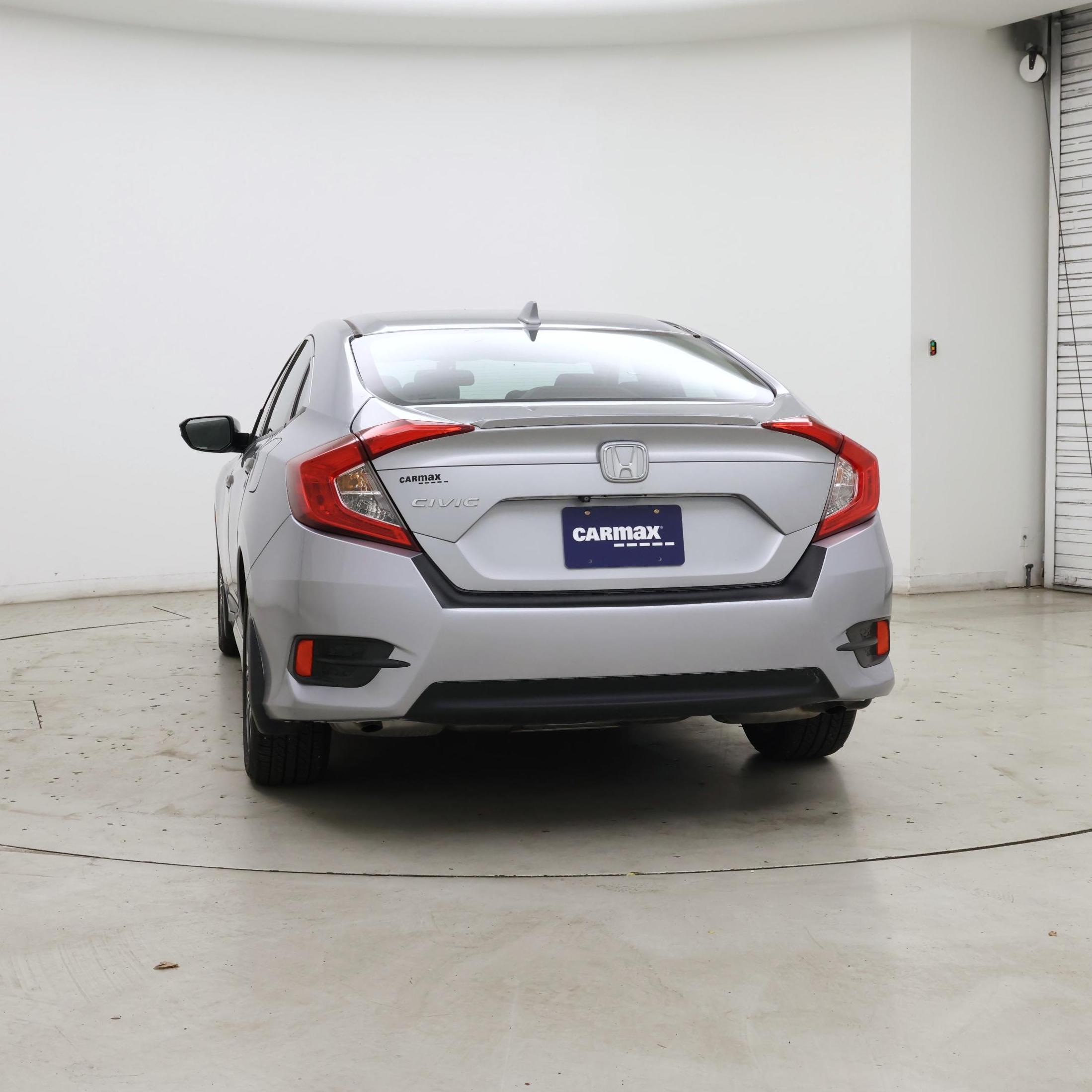 Thumbnail: 2017 Honda Civic - 6
