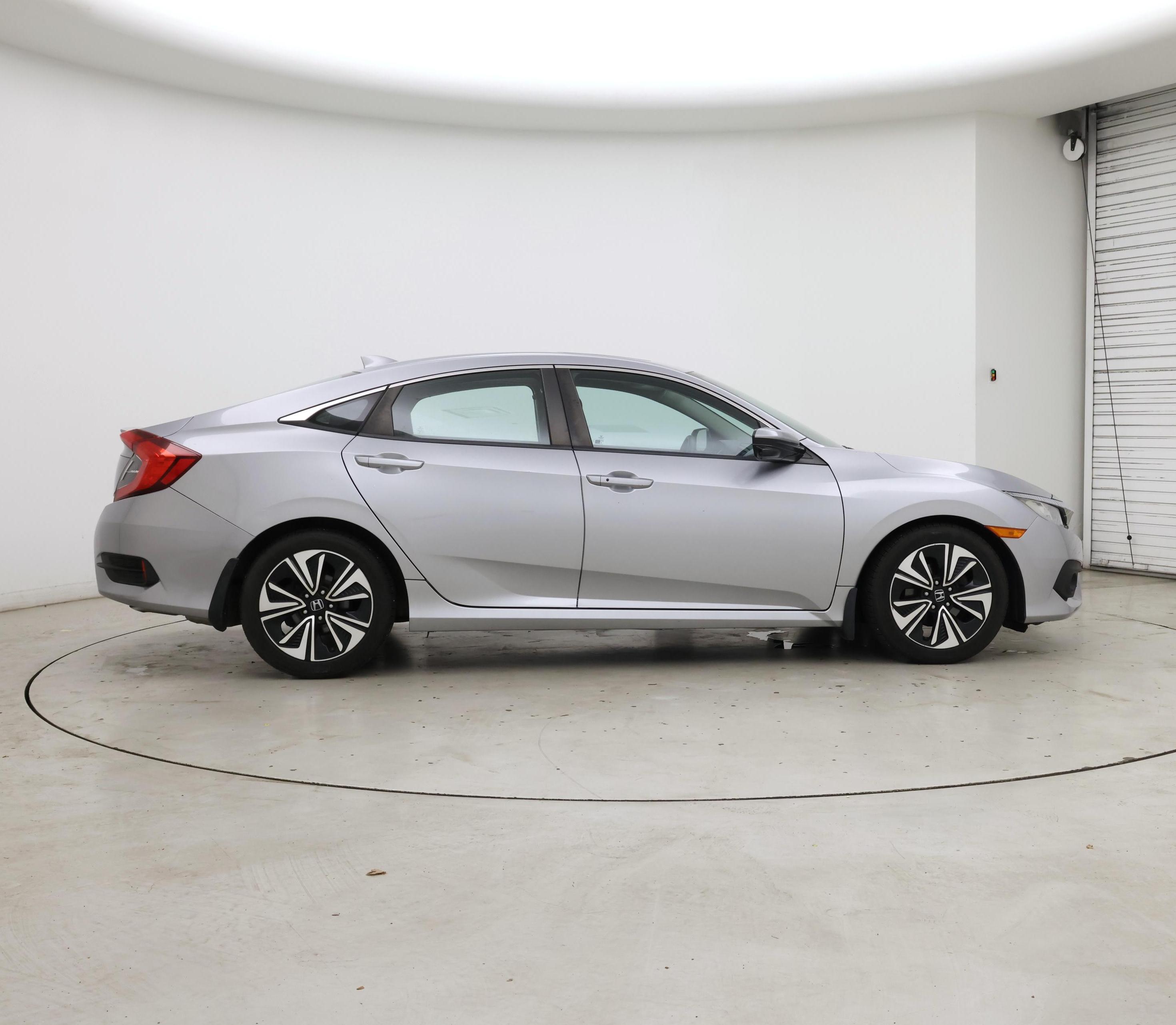 Thumbnail: 2017 Honda Civic - 7