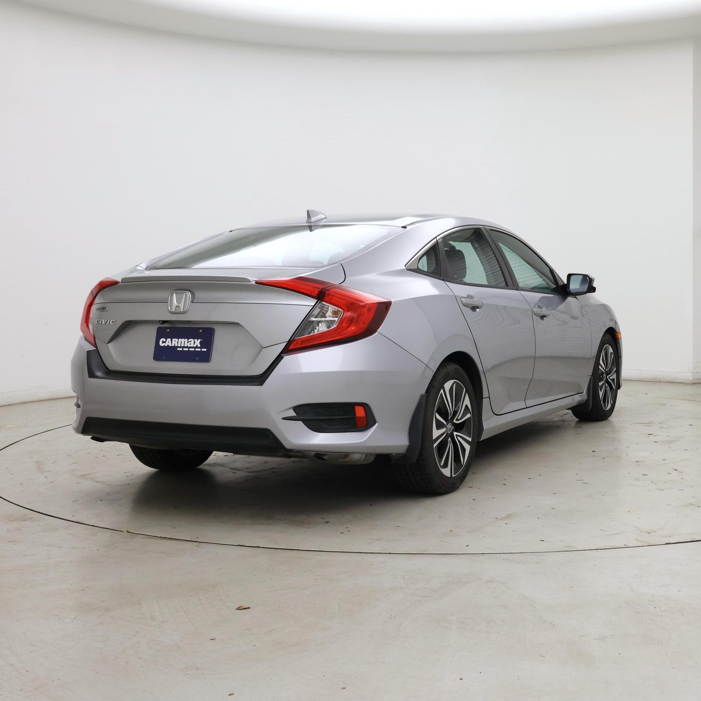 Thumbnail: 2017 Honda Civic - 8