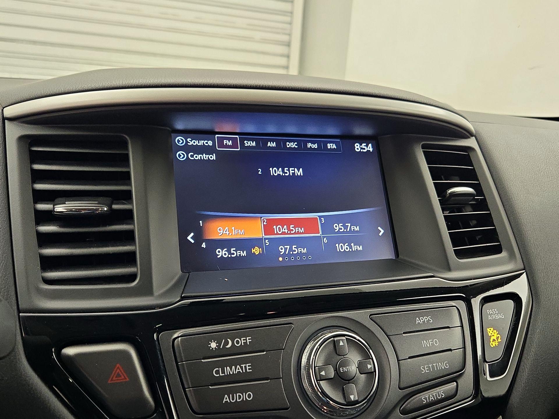 Thumbnail: 2019 Nissan Pathfinder - 15