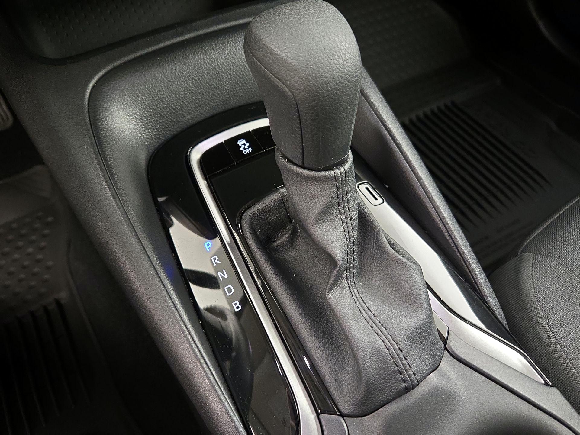 Thumbnail: 2025 Toyota Corolla - 17