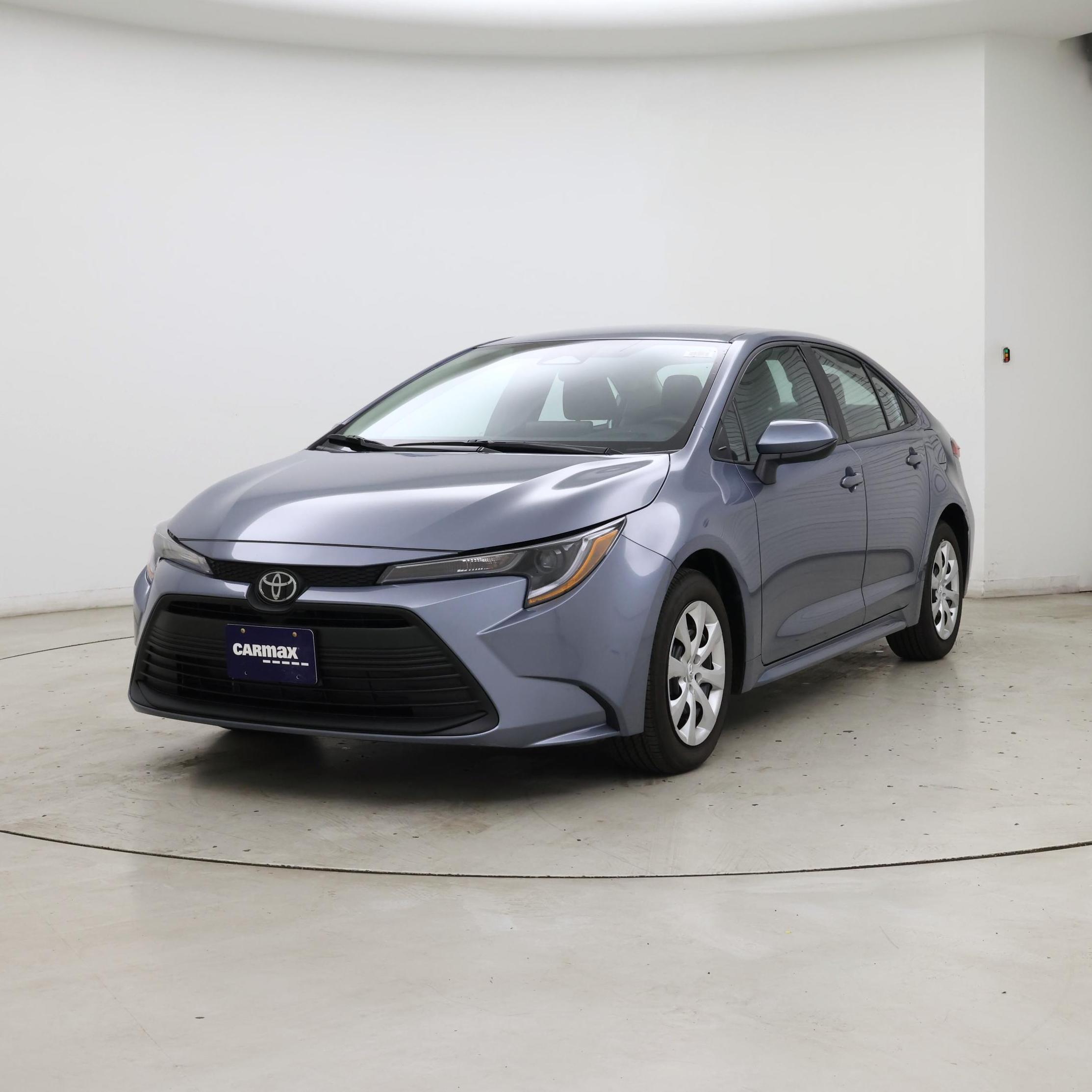 Thumbnail: 2025 Toyota Corolla - 4