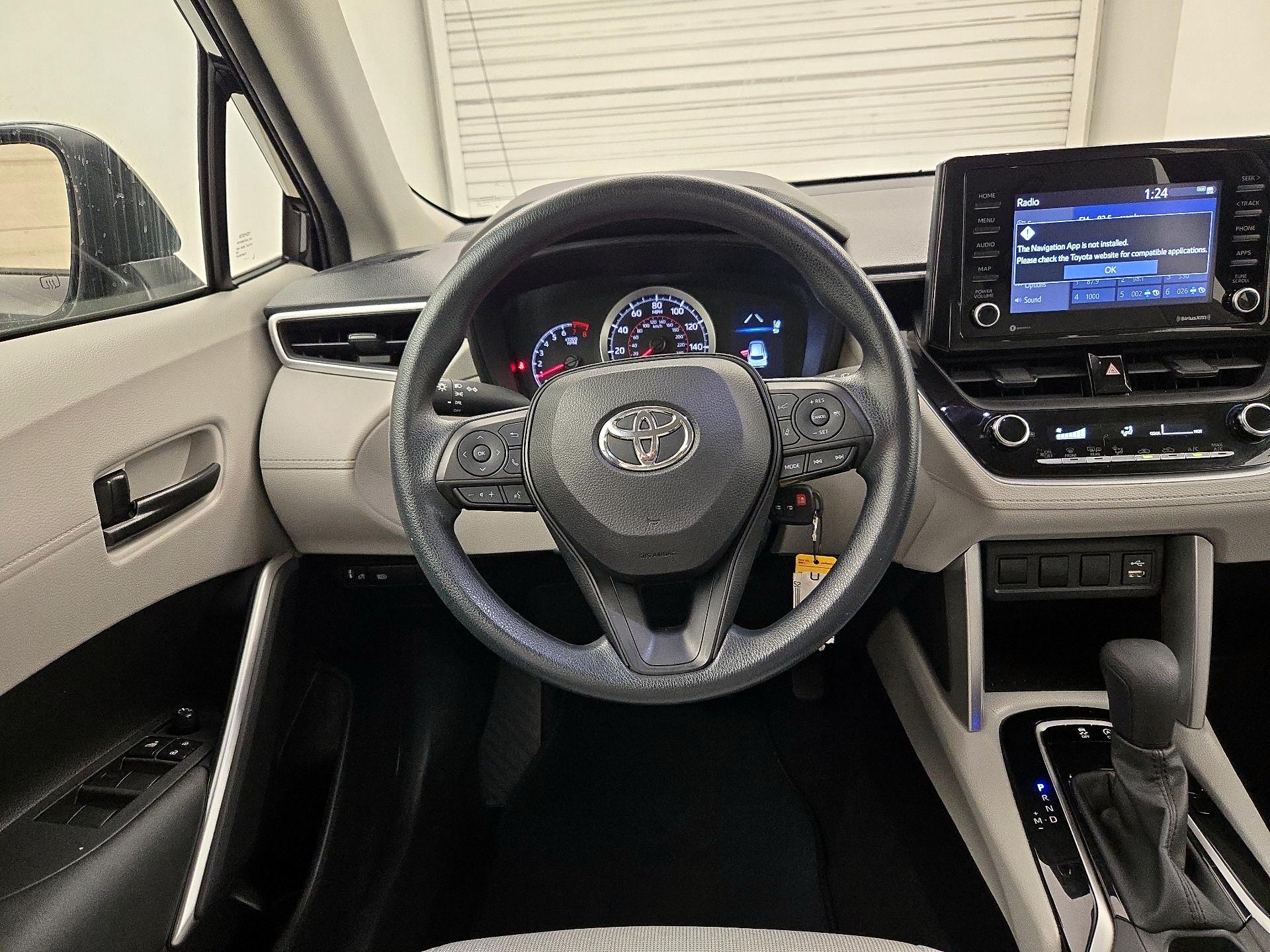 Thumbnail: 2022 Toyota Corolla Cross - 10