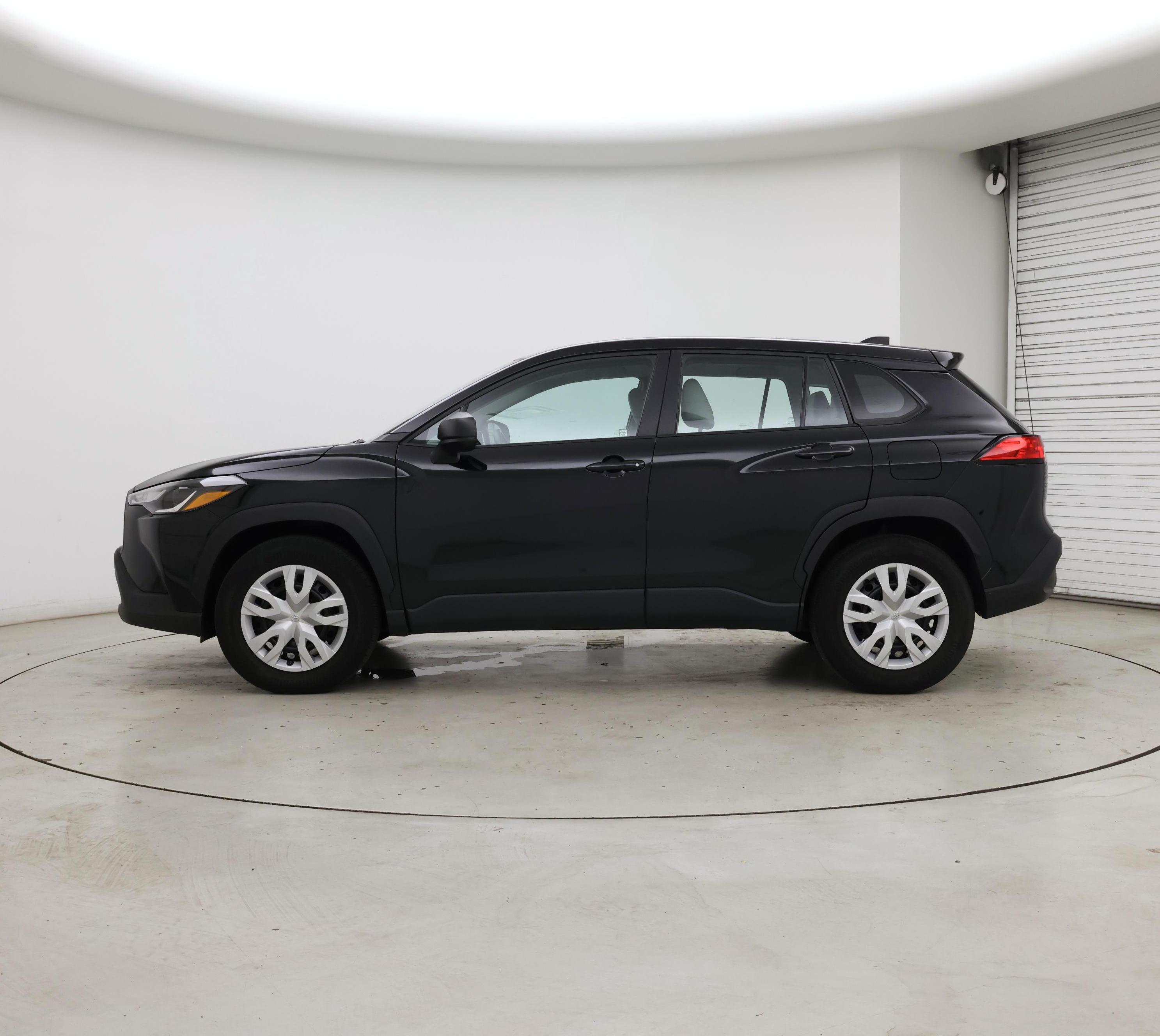 Thumbnail: 2022 Toyota Corolla Cross - 3