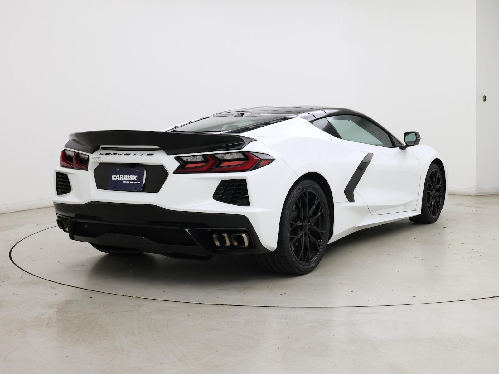 2023 Chevrolet Corvette 2LT - Photo 9