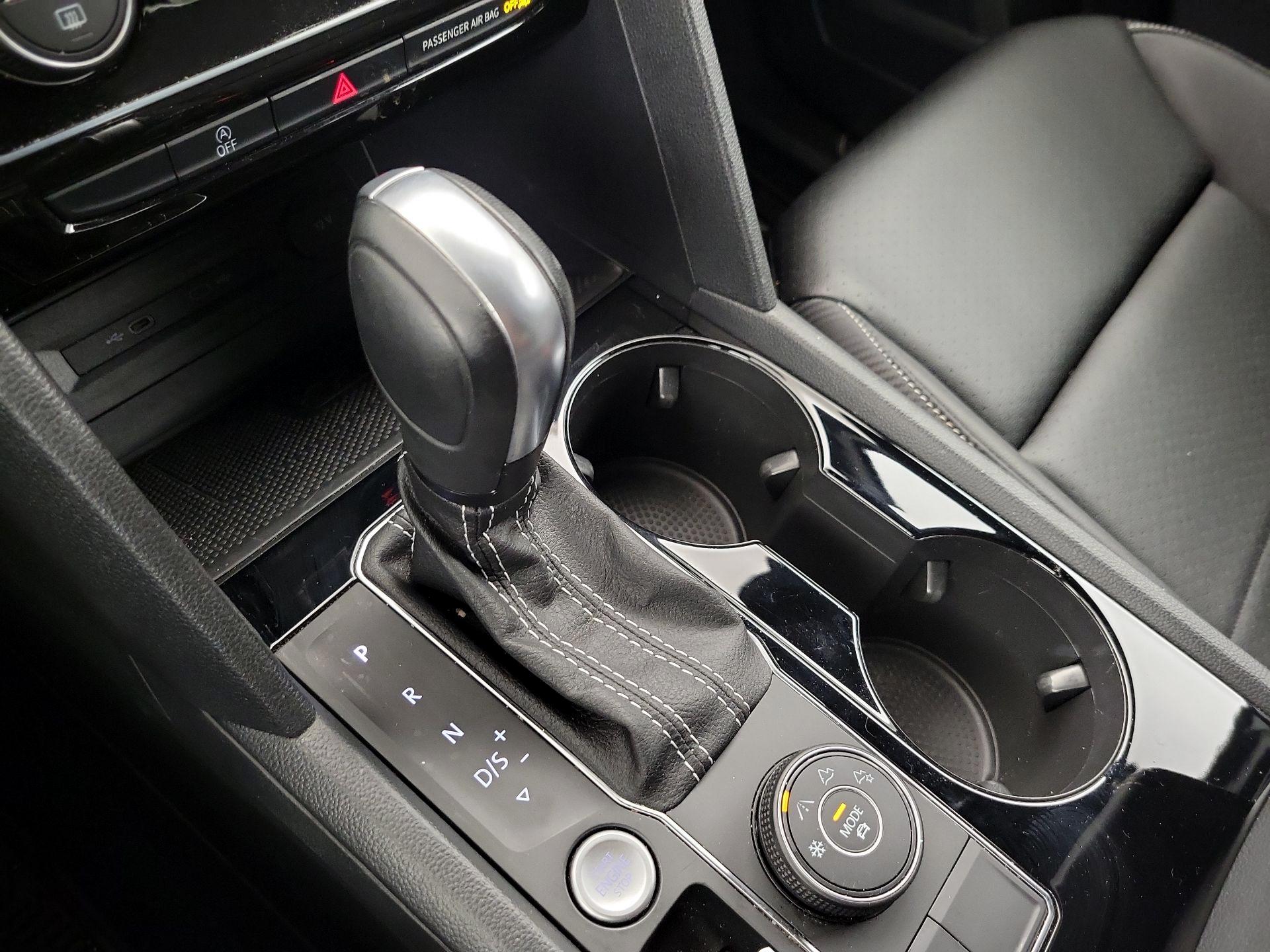 Thumbnail: 2023 Volkswagen Atlas - 17