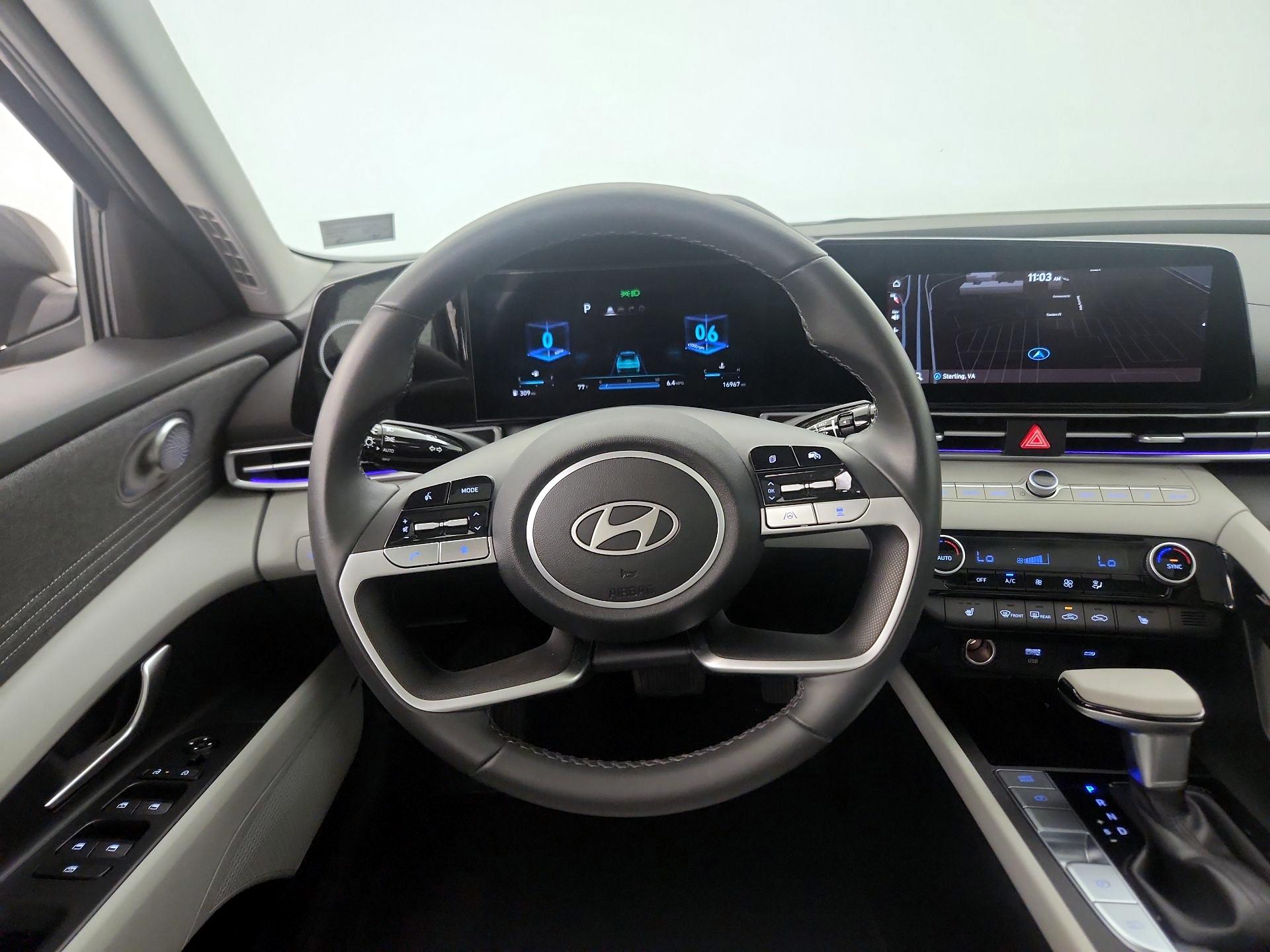 Thumbnail: 2025 Hyundai Elantra - 10