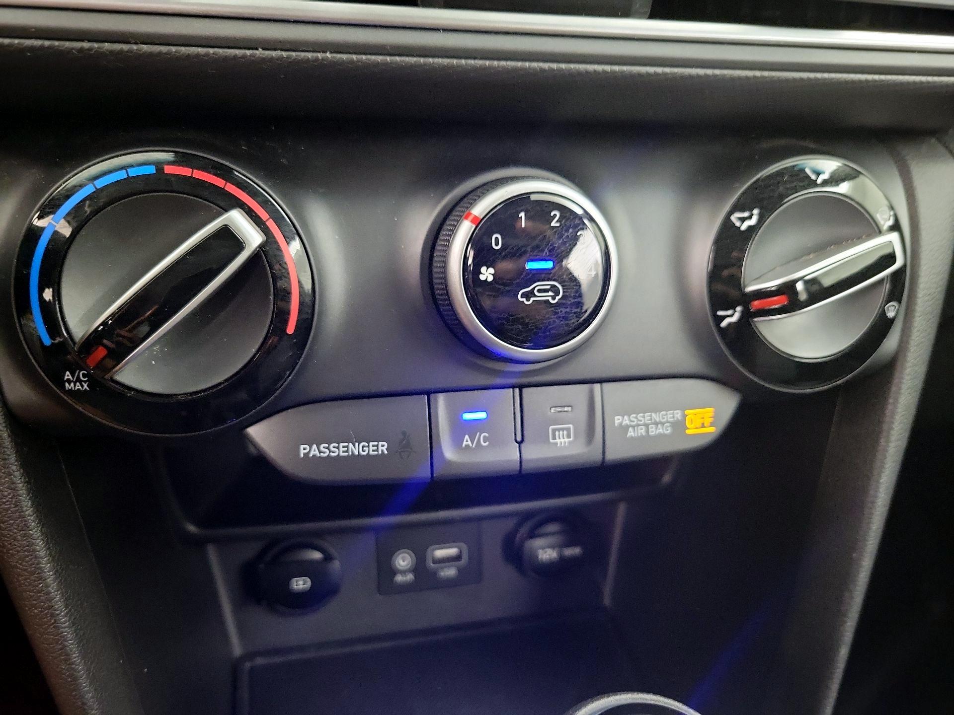 Thumbnail: 2021 Hyundai Kona - 16