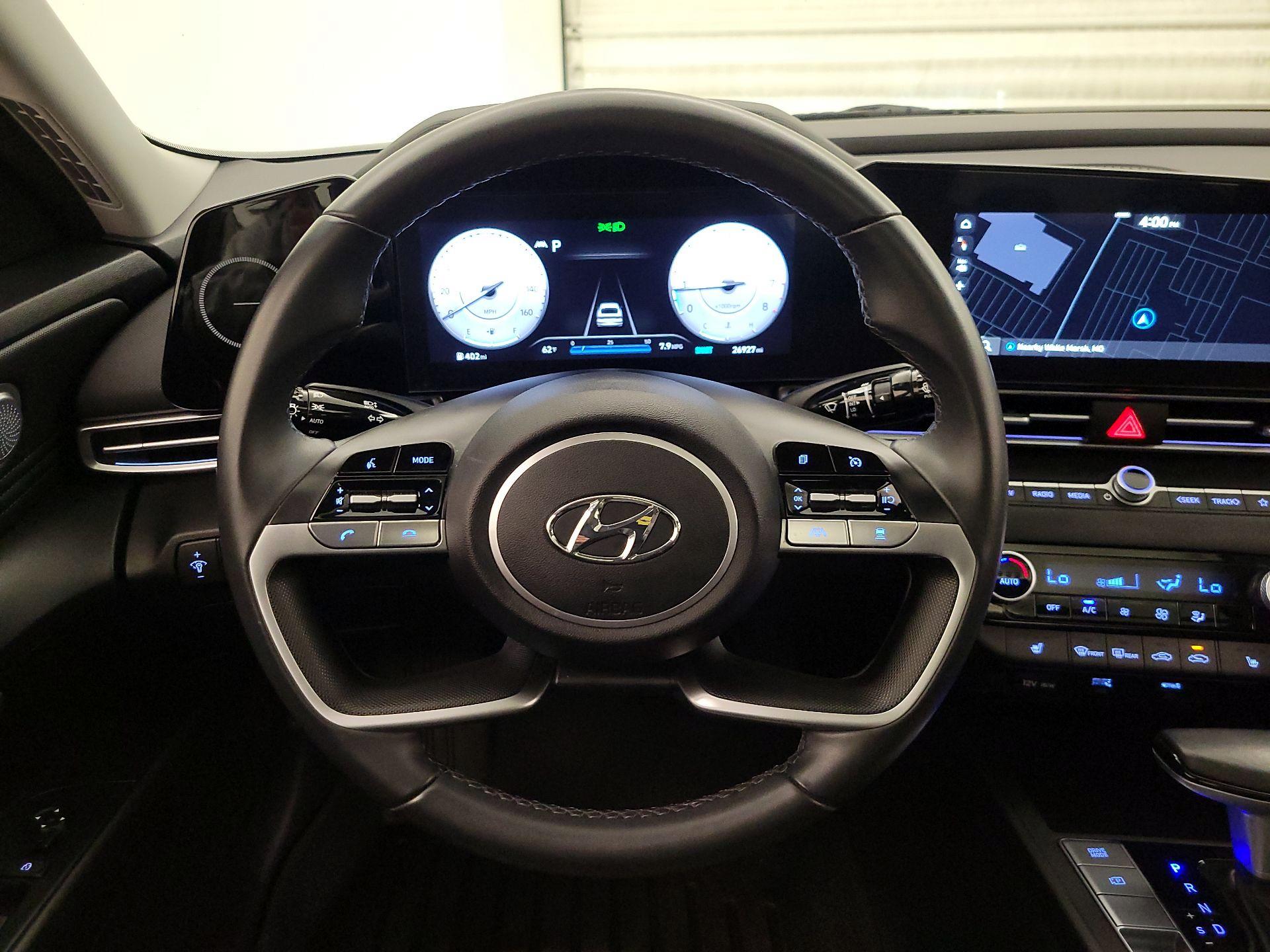 Thumbnail: 2023 Hyundai Elantra - 10