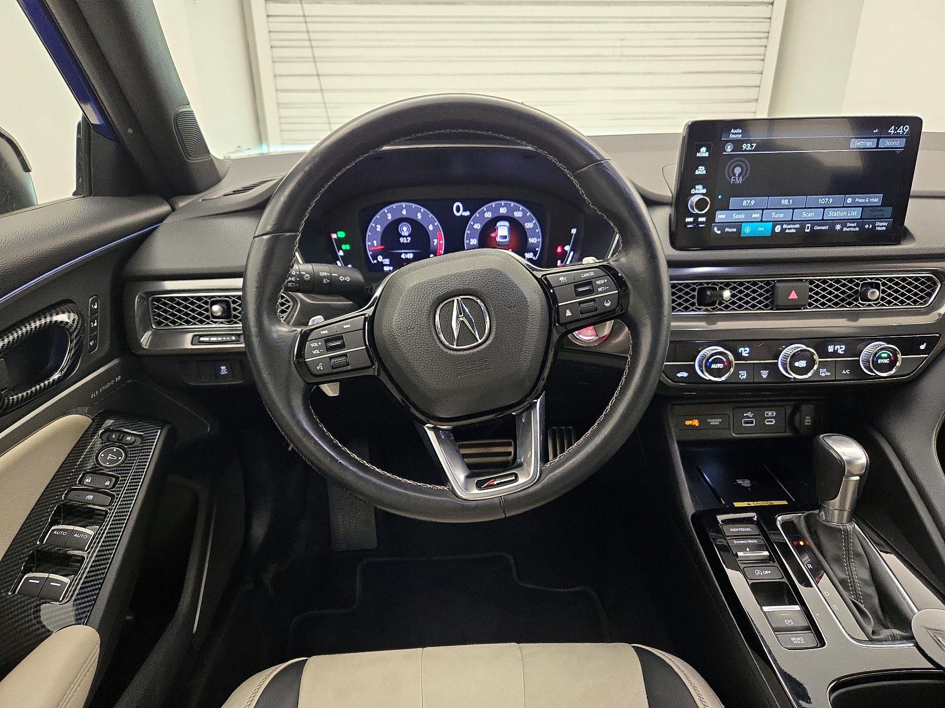 Thumbnail: 2023 Acura Integra - 10