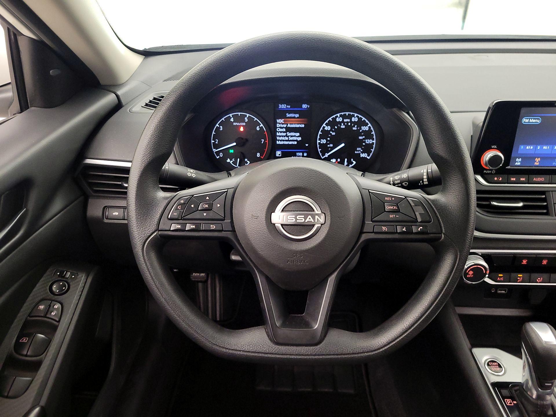 Thumbnail: 2023 Nissan Altima - 10