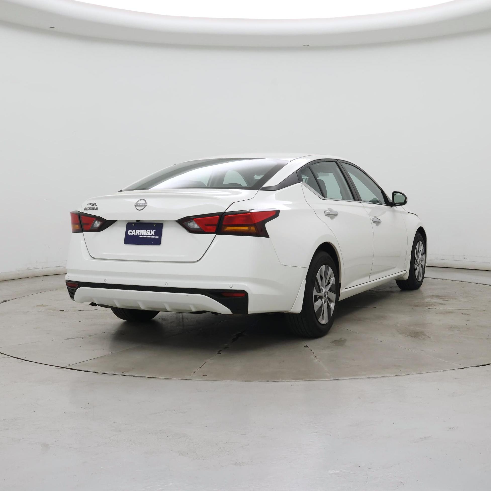 Thumbnail: 2023 Nissan Altima - 8