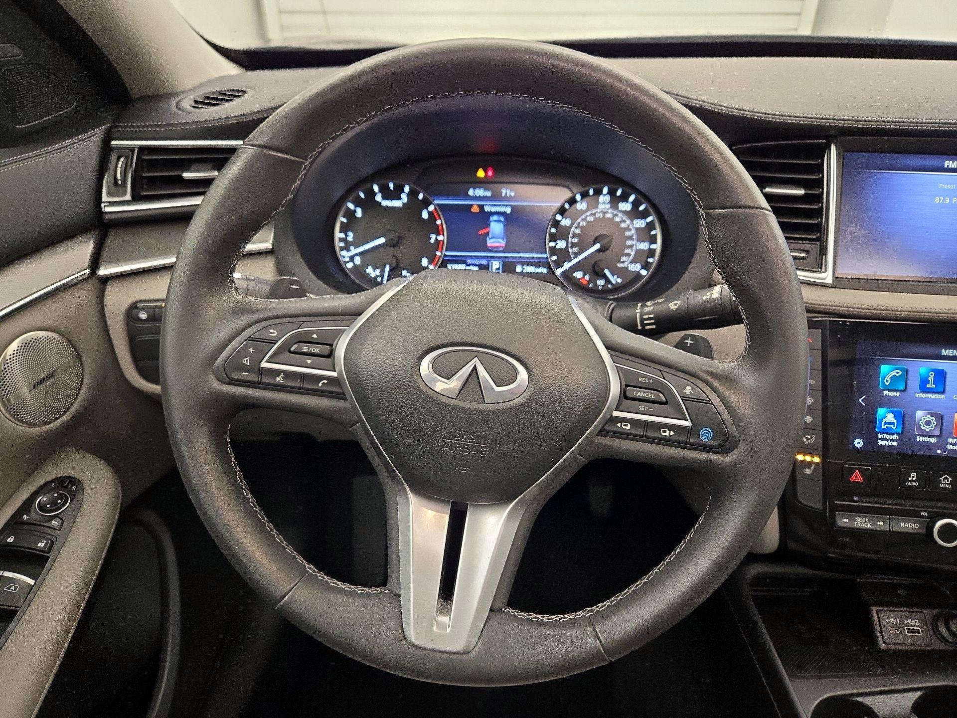 Thumbnail: 2023 INFINITI QX50 - 10