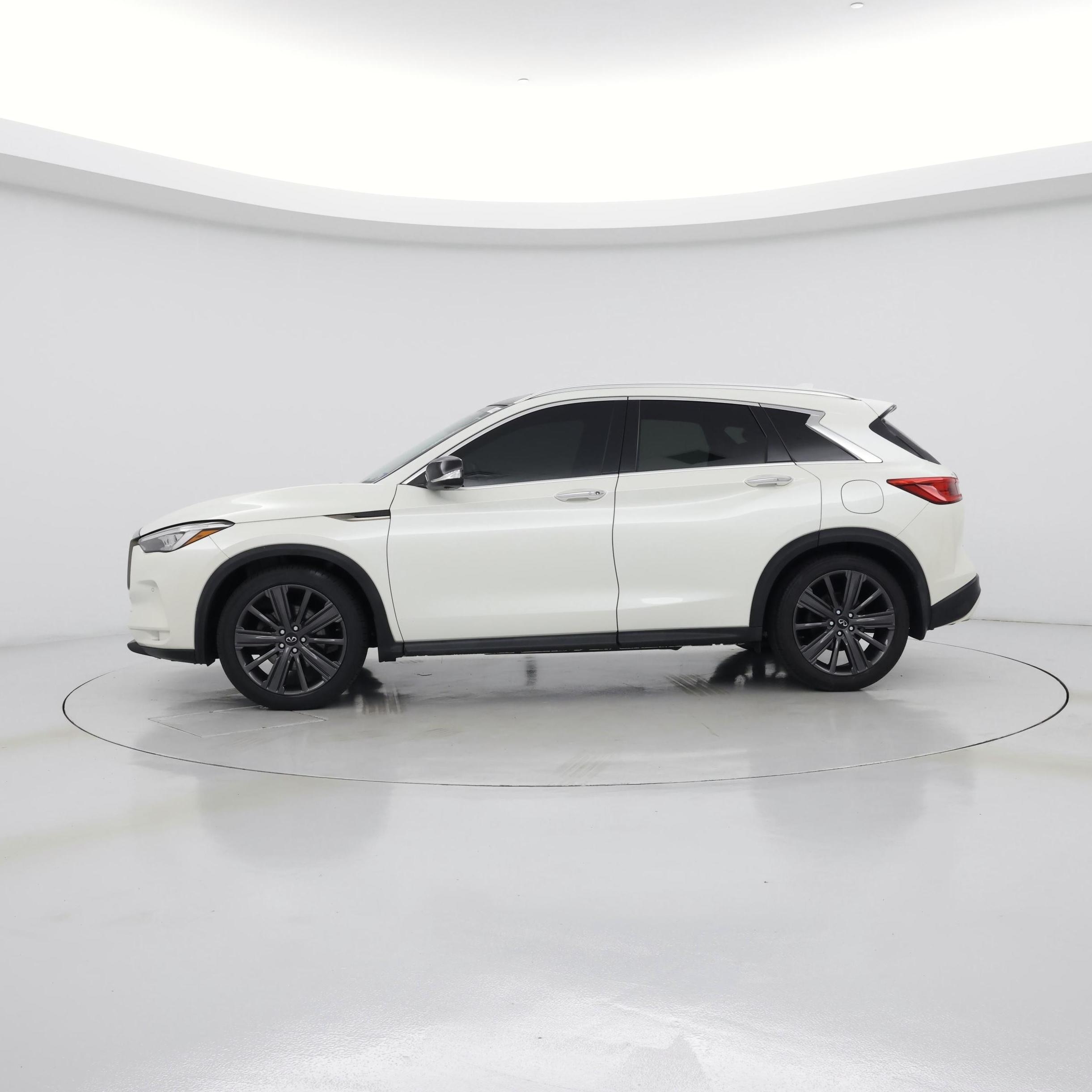 Thumbnail: 2020 INFINITI QX50 - 3