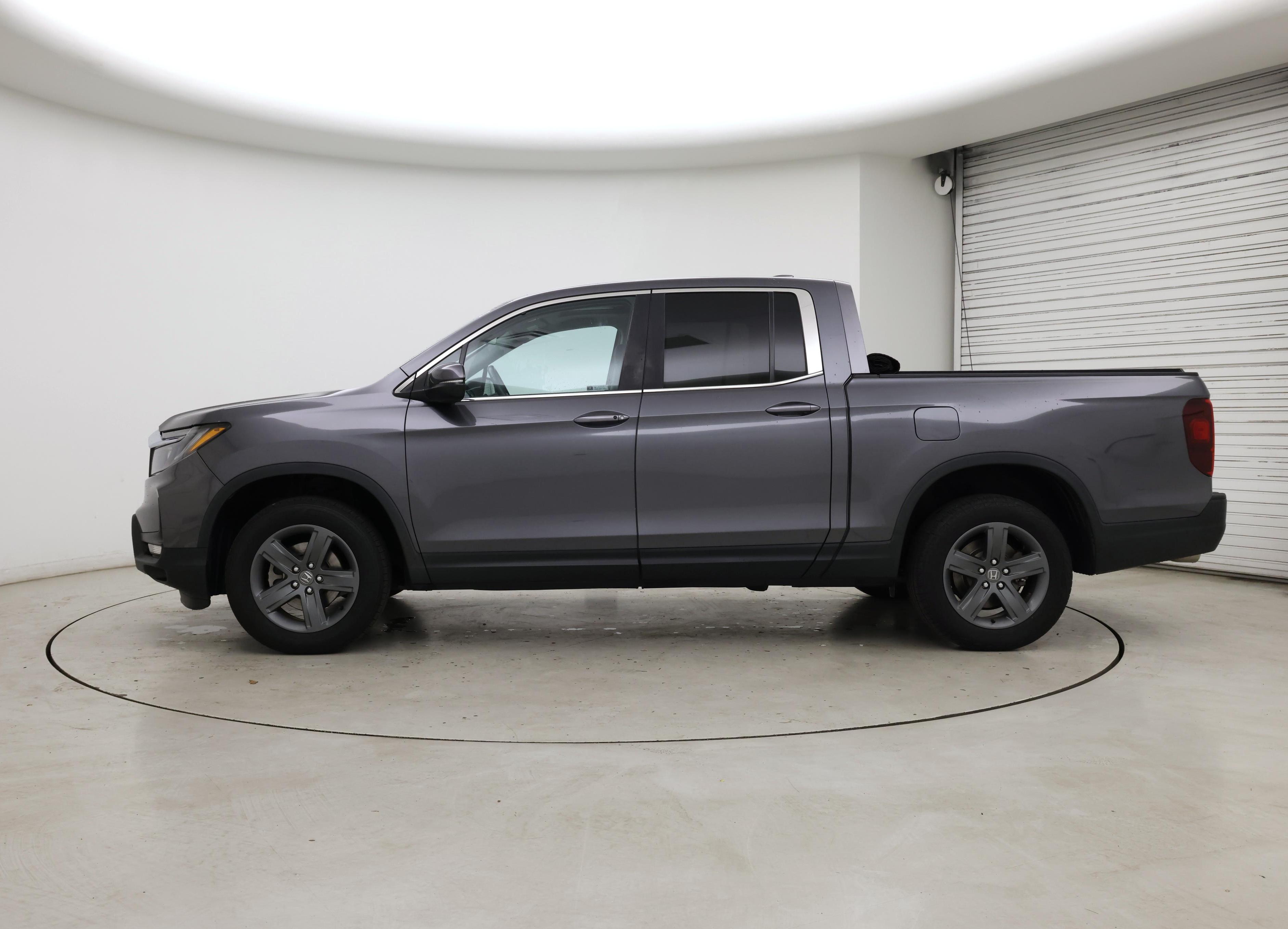 Thumbnail: 2023 Honda Ridgeline - 3