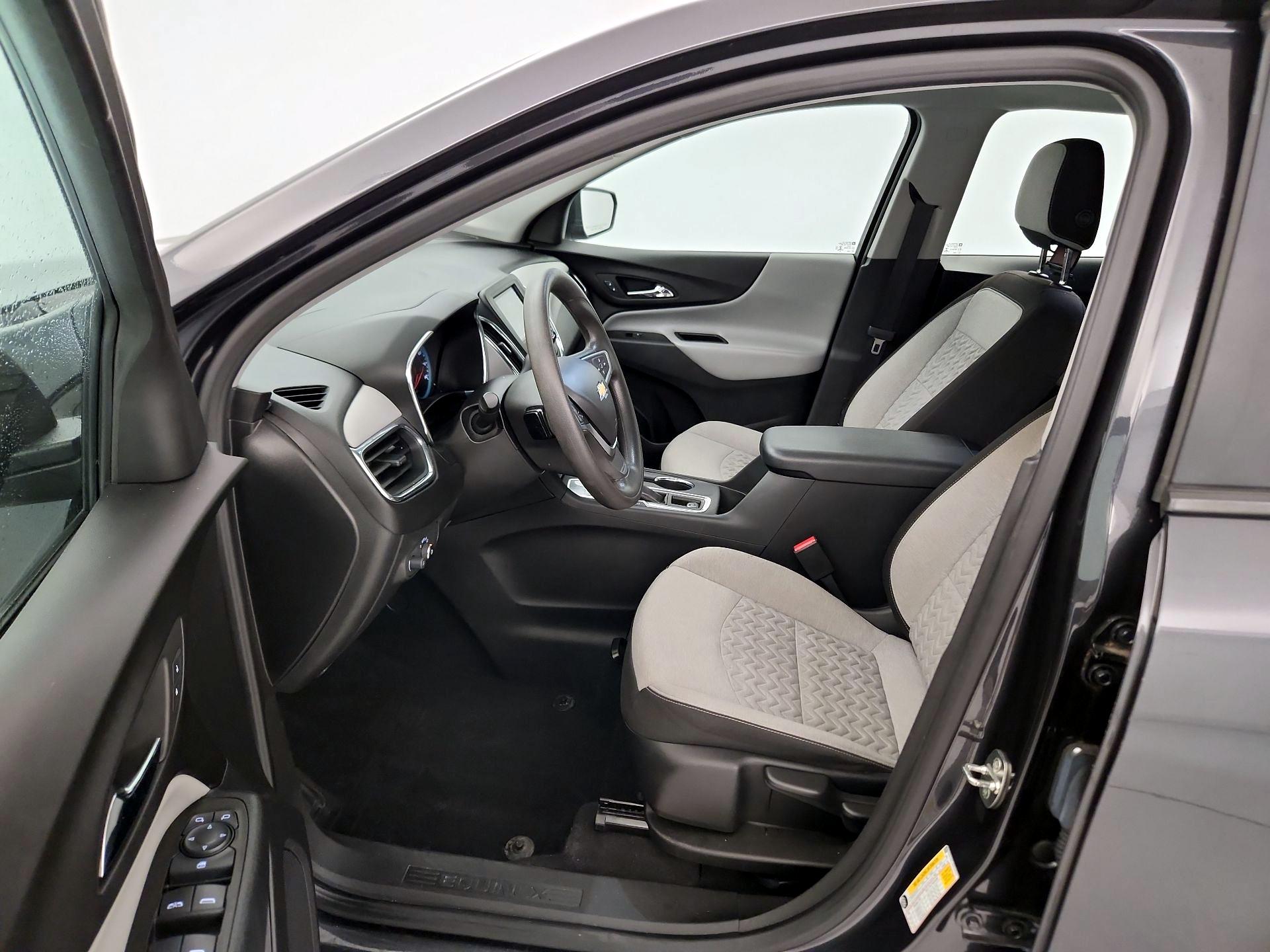 Thumbnail: 2022 Chevrolet Equinox - 11