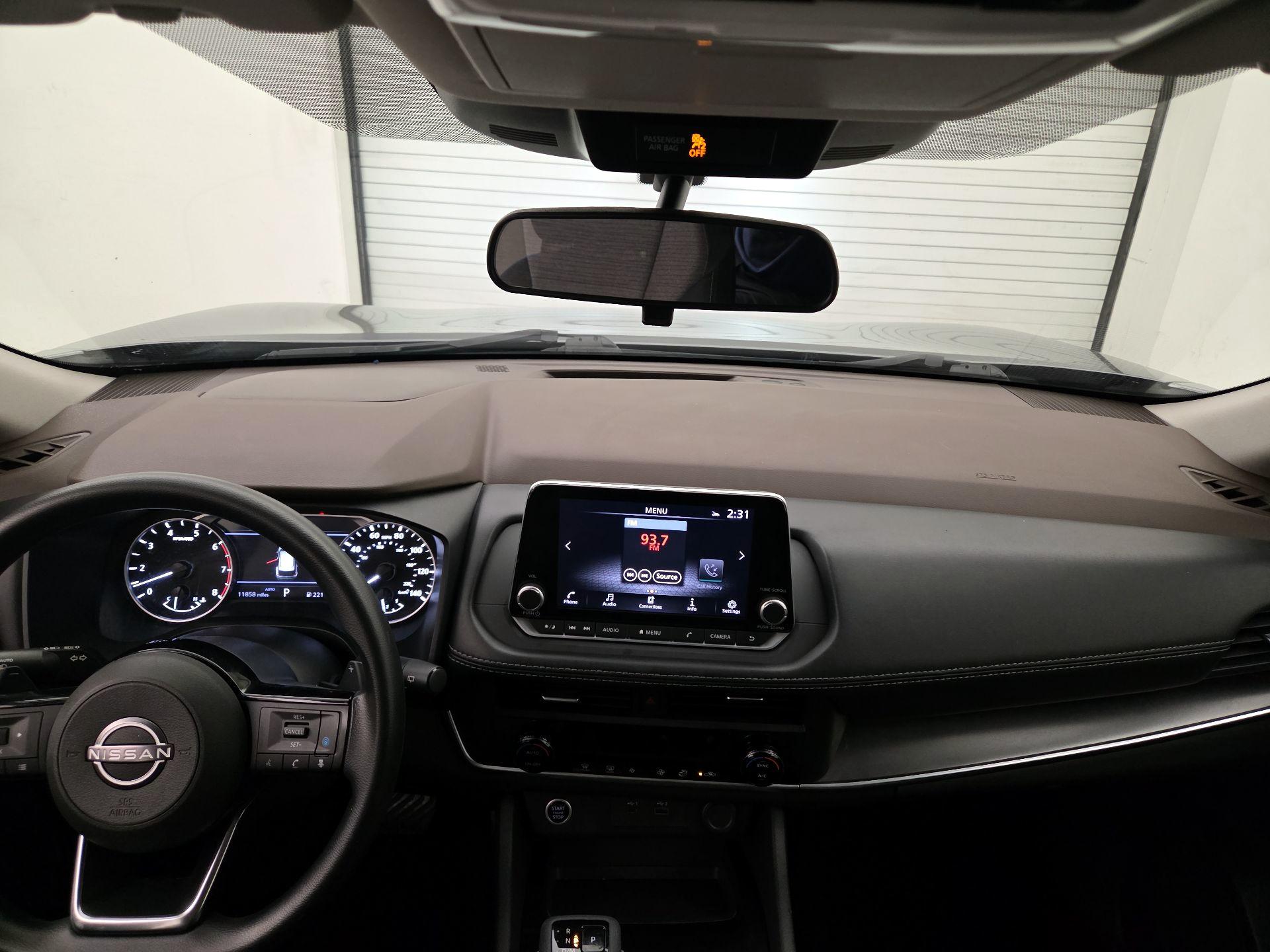 Thumbnail: 2023 Nissan Rogue - 9