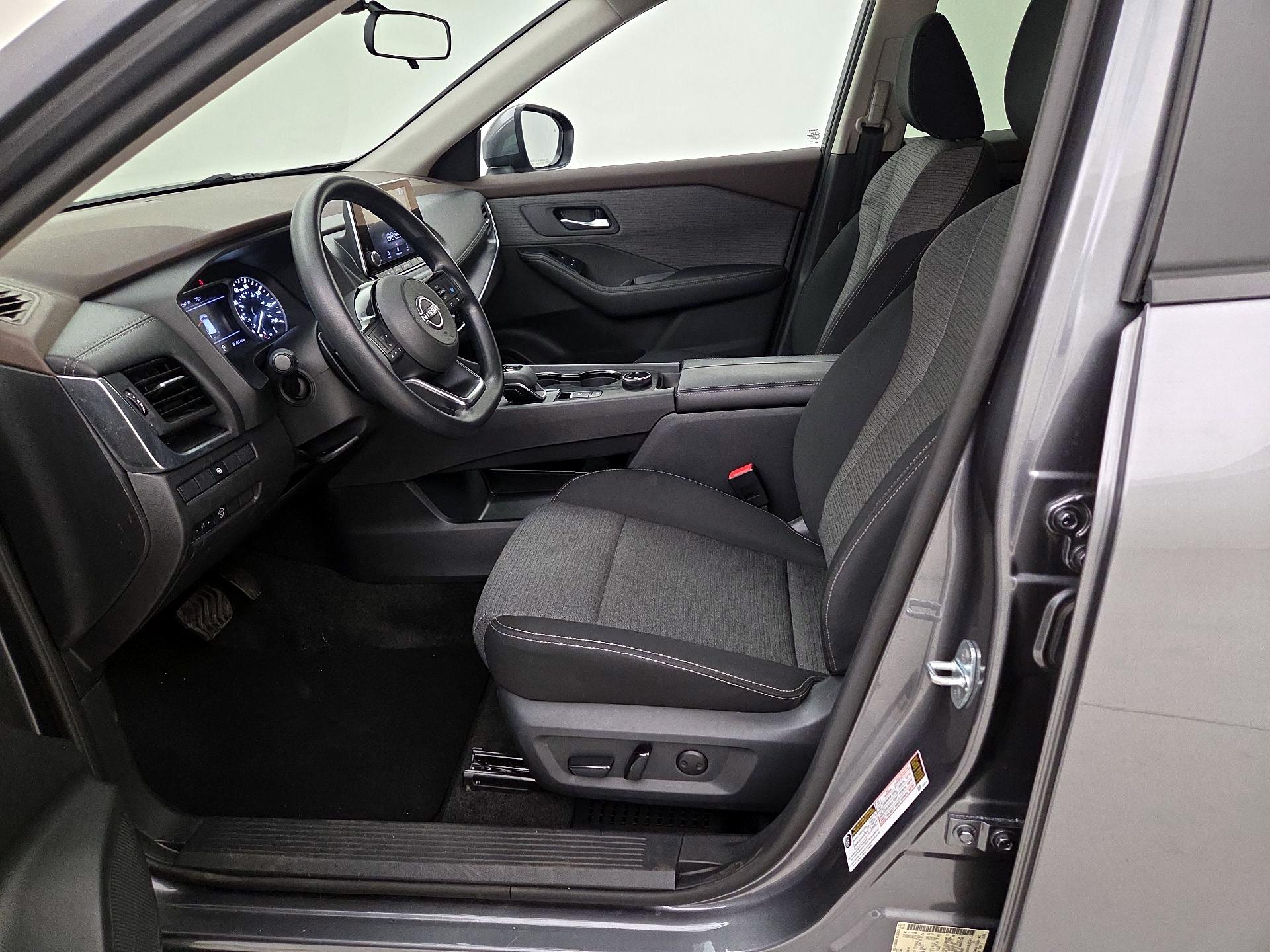 Thumbnail: 2023 Nissan Rogue - 11