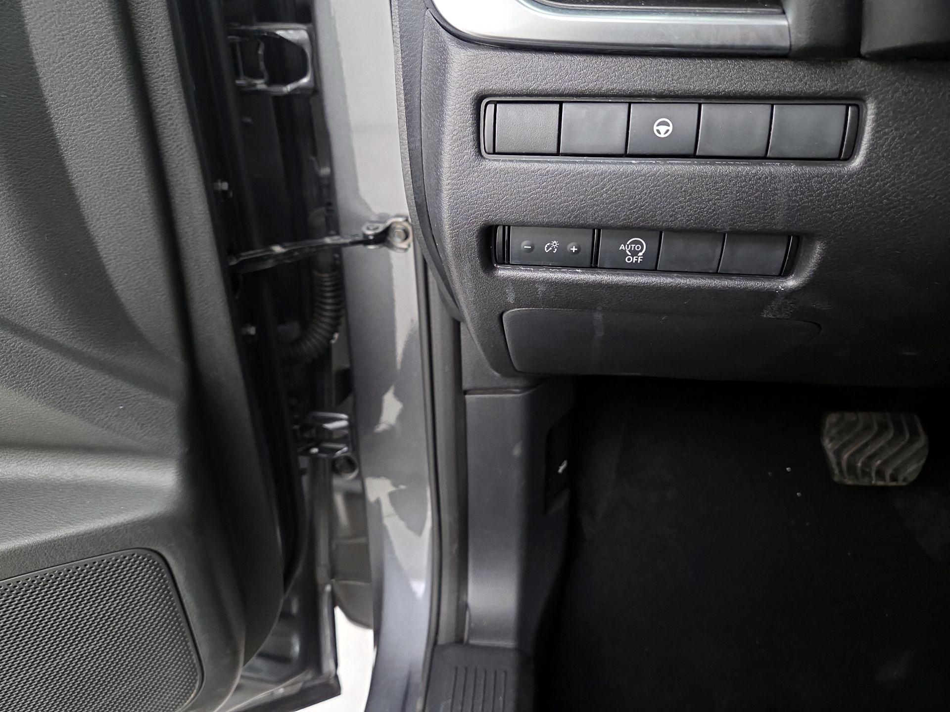 Thumbnail: 2023 Nissan Rogue - 13