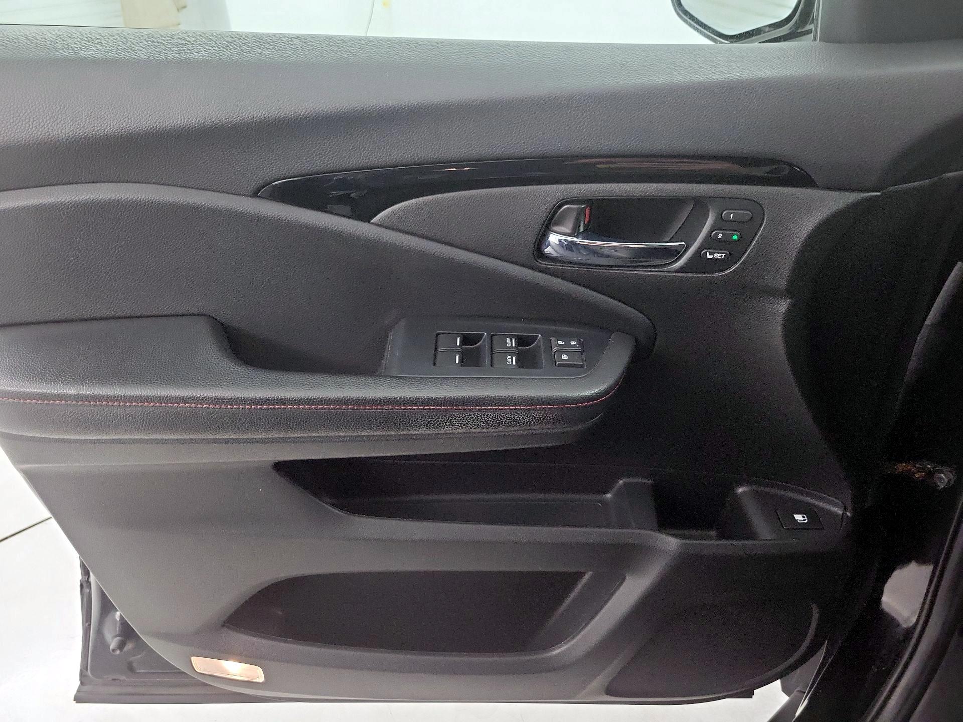 Thumbnail: 2023 Honda Ridgeline - 12