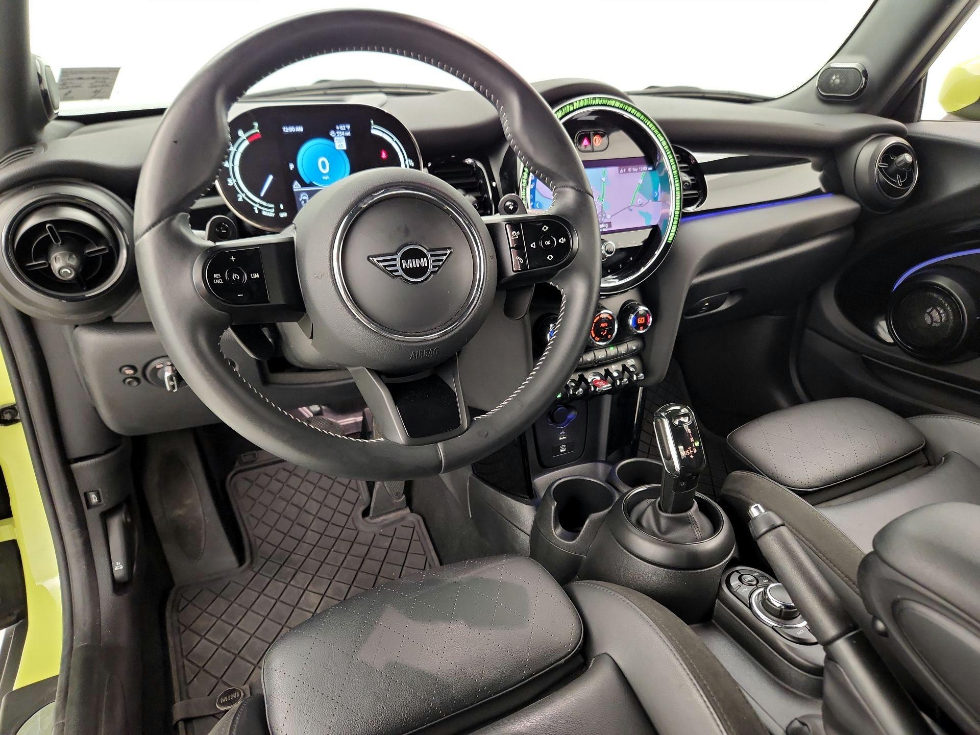 Thumbnail: 2023 MINI Cooper - 9