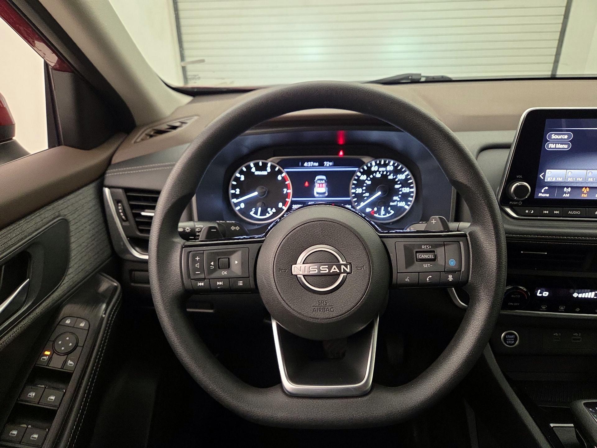 Thumbnail: 2023 Nissan Rogue - 10