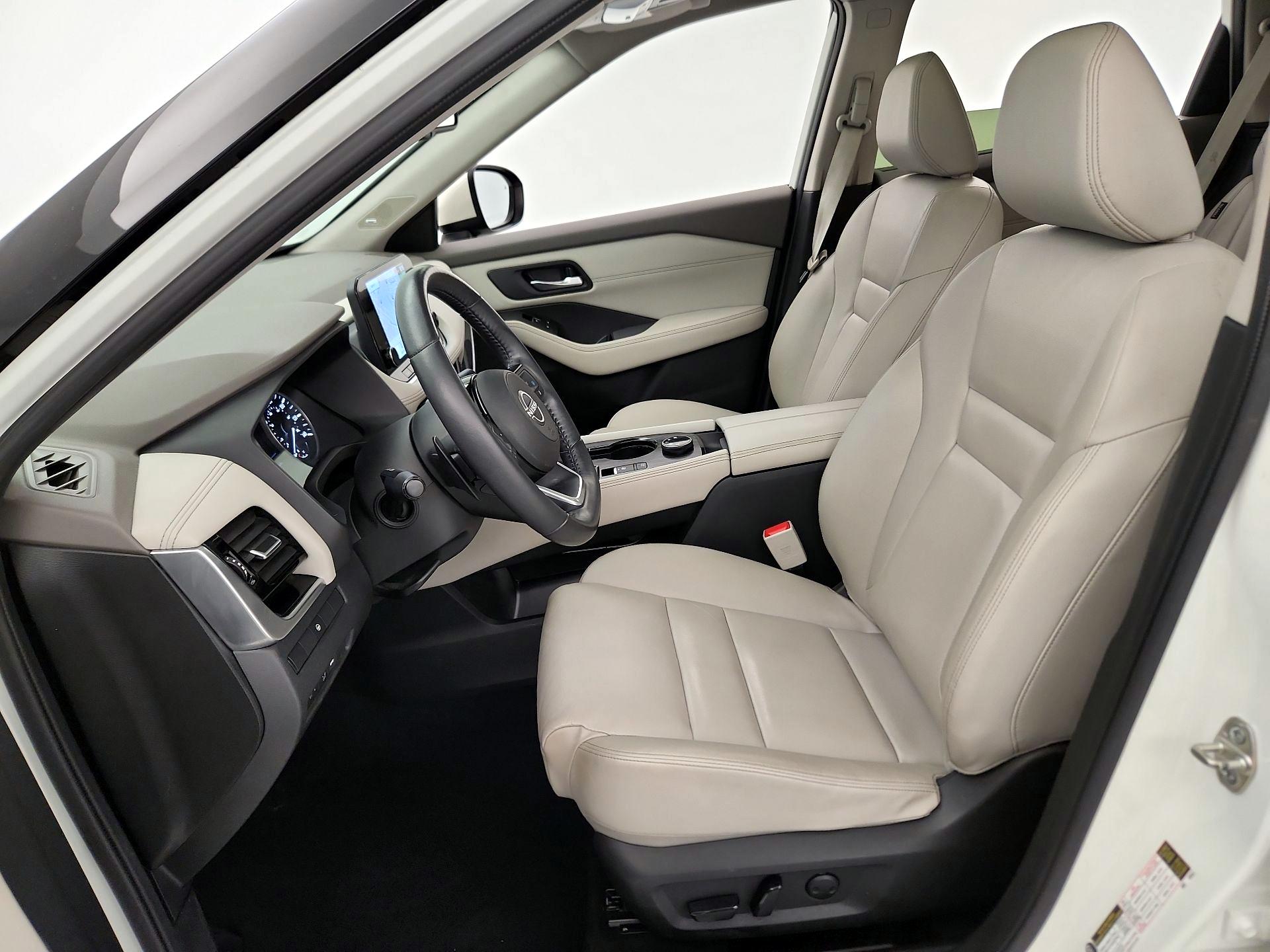 Thumbnail: 2023 Nissan Rogue - 11