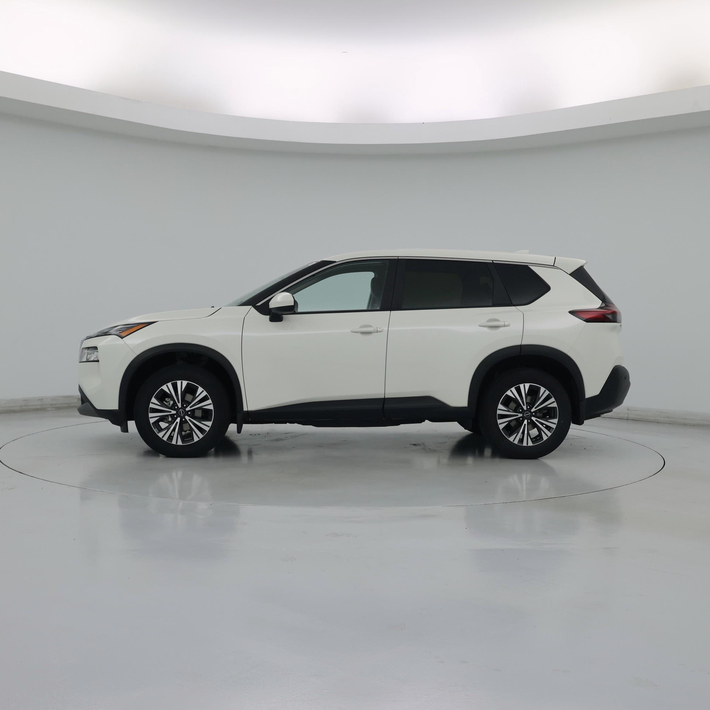 Thumbnail: 2023 Nissan Rogue - 3
