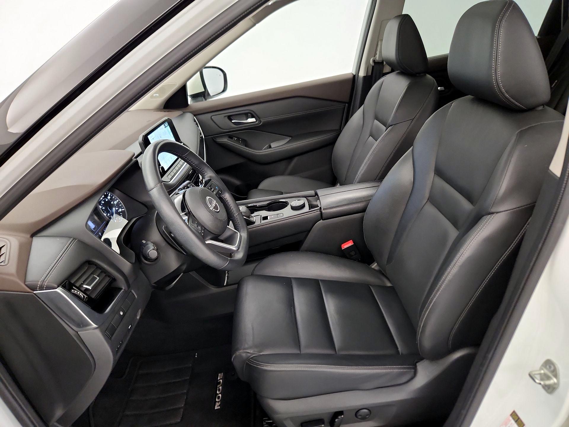 Thumbnail: 2023 Nissan Rogue - 11