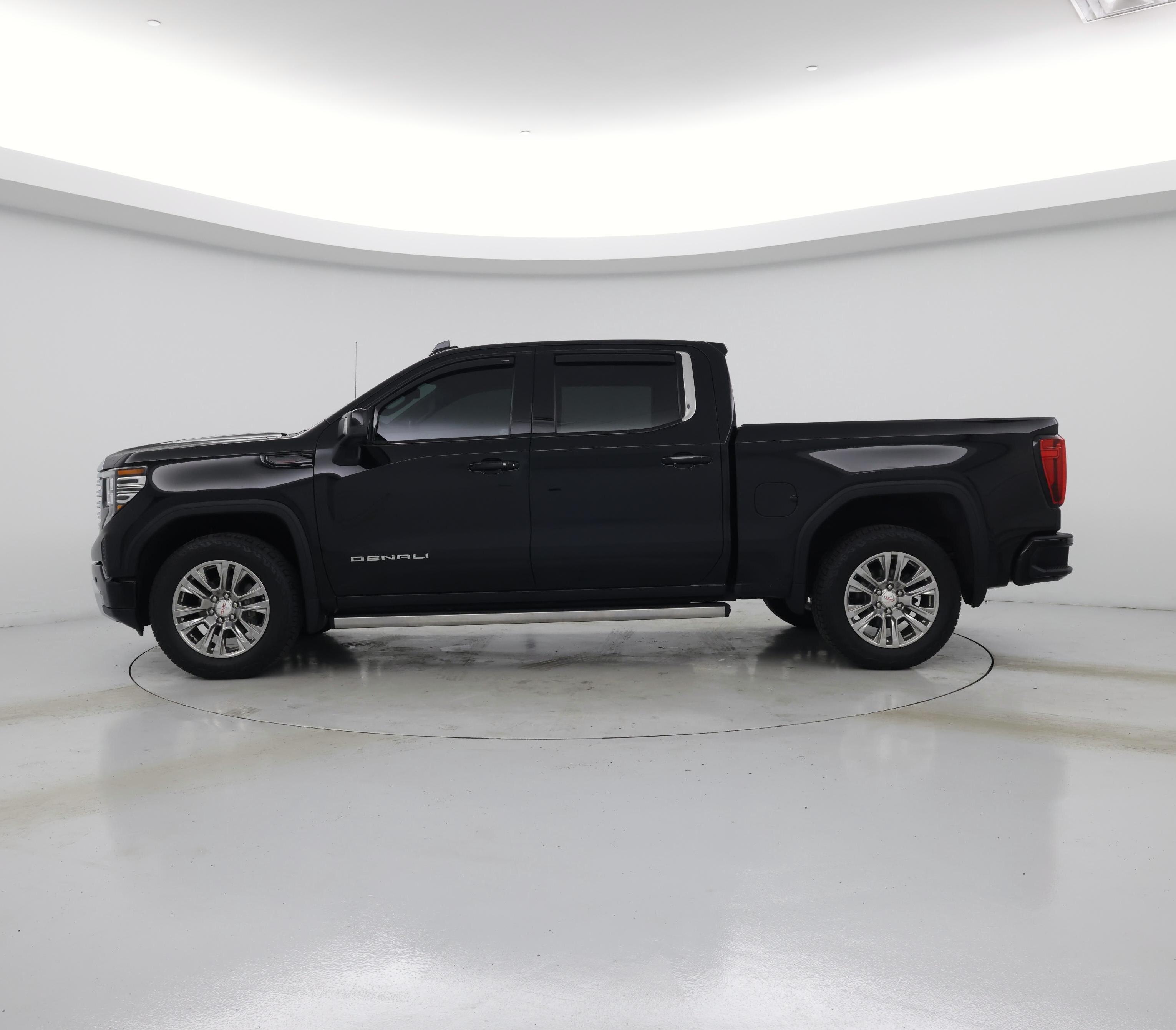 Thumbnail: 2022 GMC Sierra 1500 - 3
