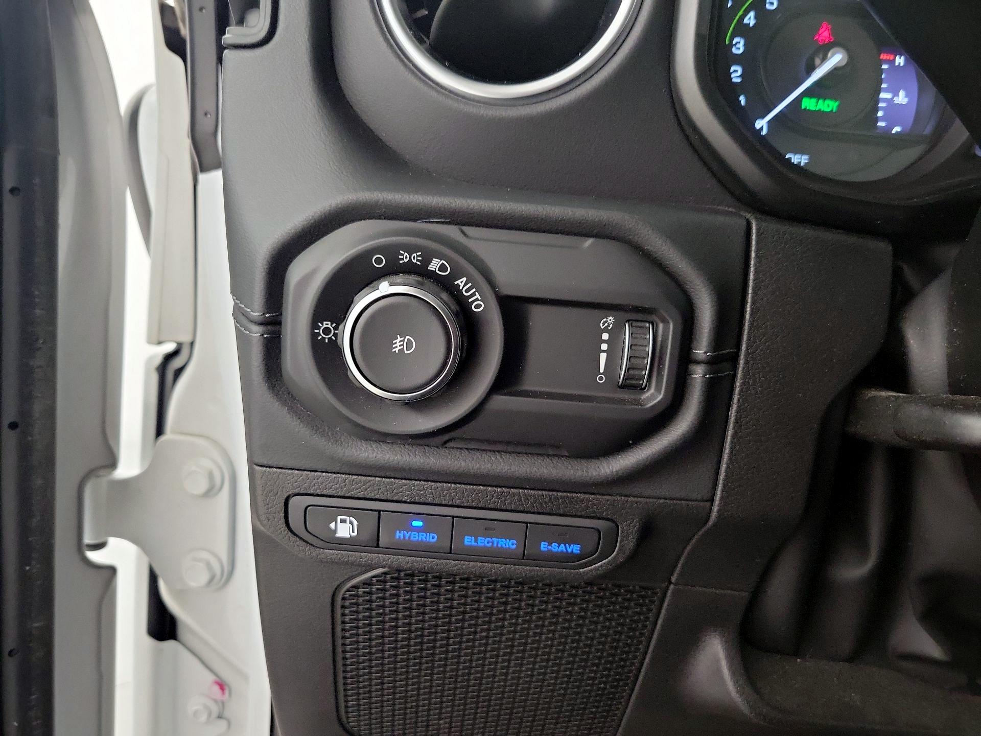 Thumbnail: 2024 Jeep Wrangler - 13