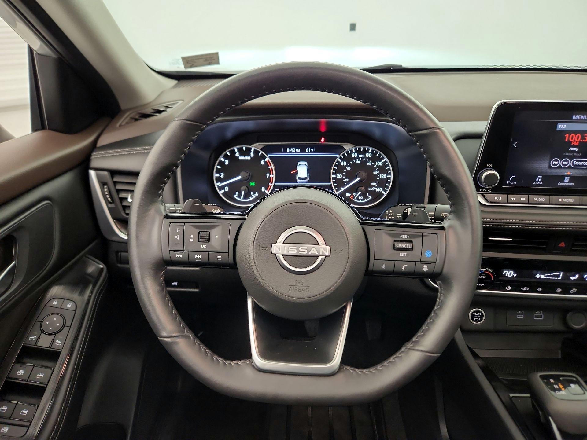 Thumbnail: 2023 Nissan Rogue - 10