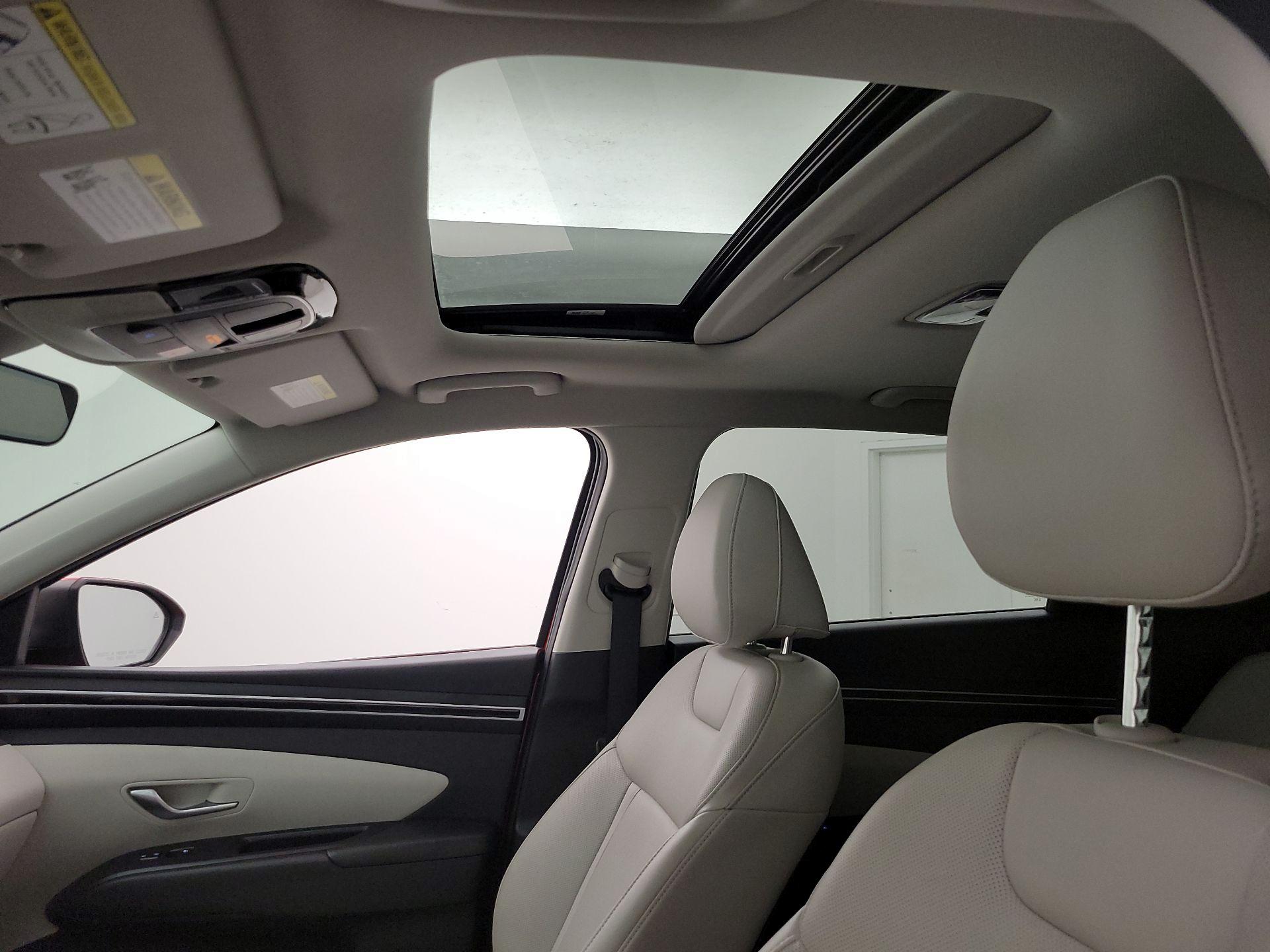 Thumbnail: 2023 Hyundai Tucson - 19