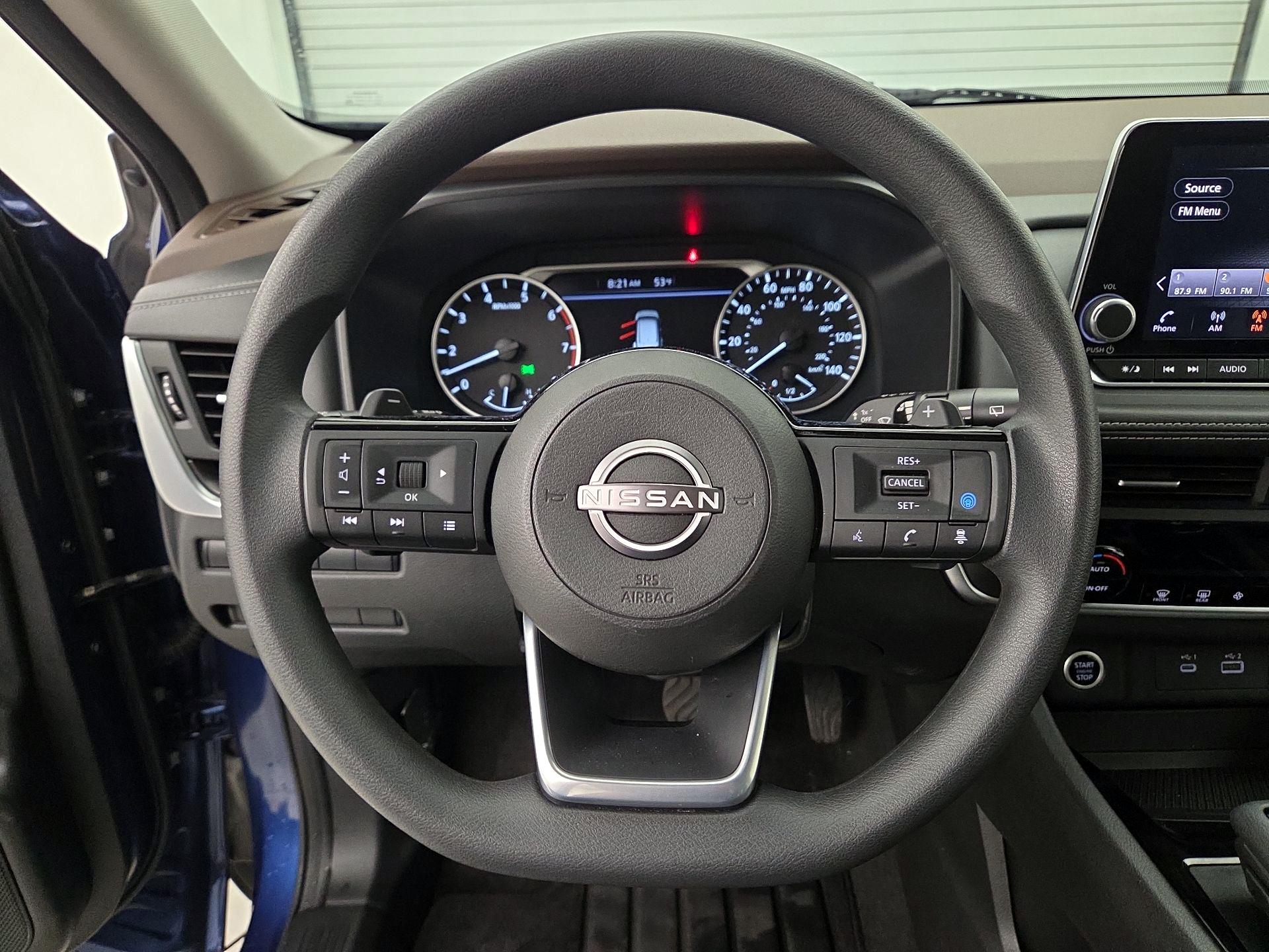 Thumbnail: 2023 Nissan Rogue - 10