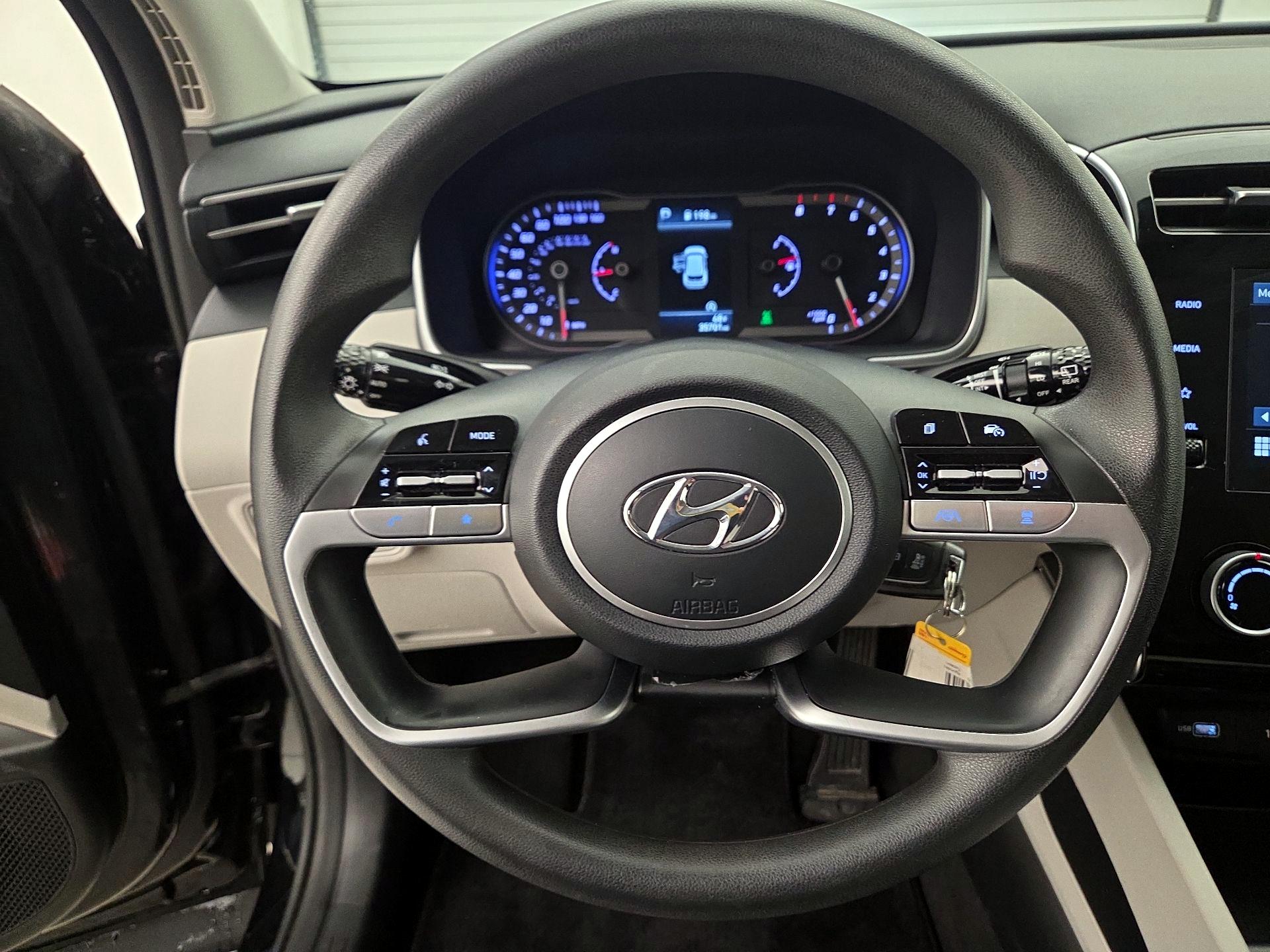 Thumbnail: 2023 Hyundai Tucson - 10