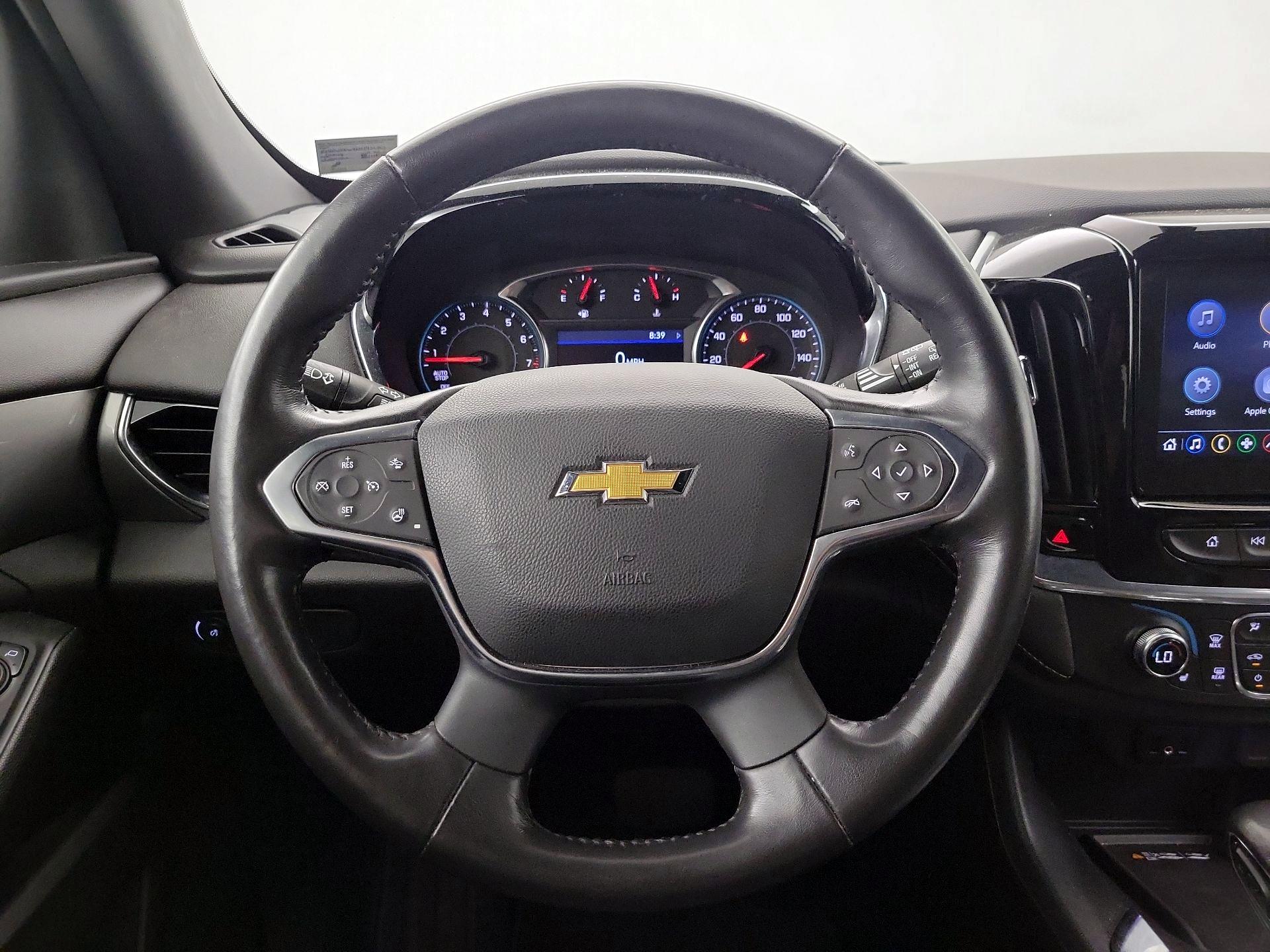 Thumbnail: 2022 Chevrolet Traverse - 10