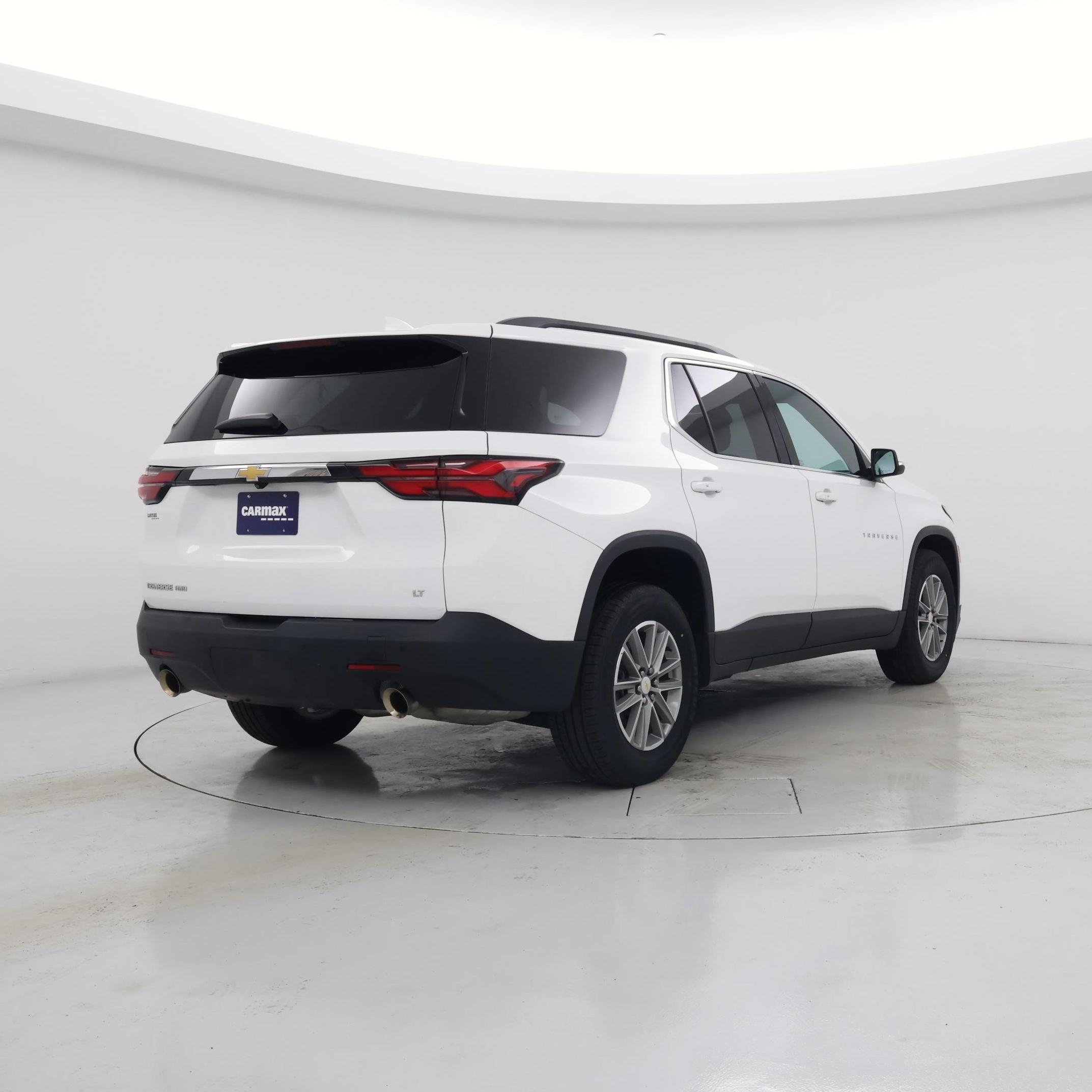 Thumbnail: 2022 Chevrolet Traverse - 8