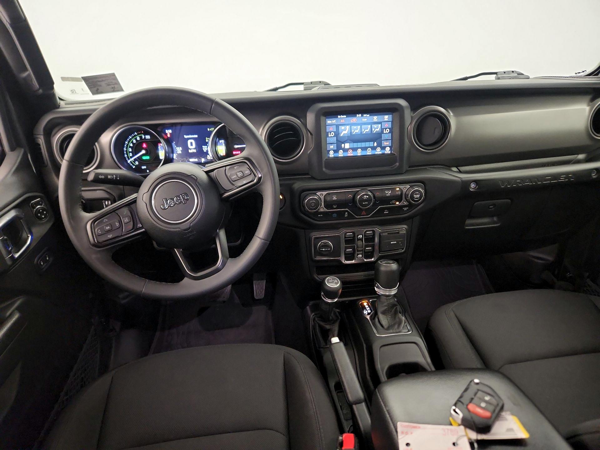 Thumbnail: 2023 Jeep Wrangler - 9