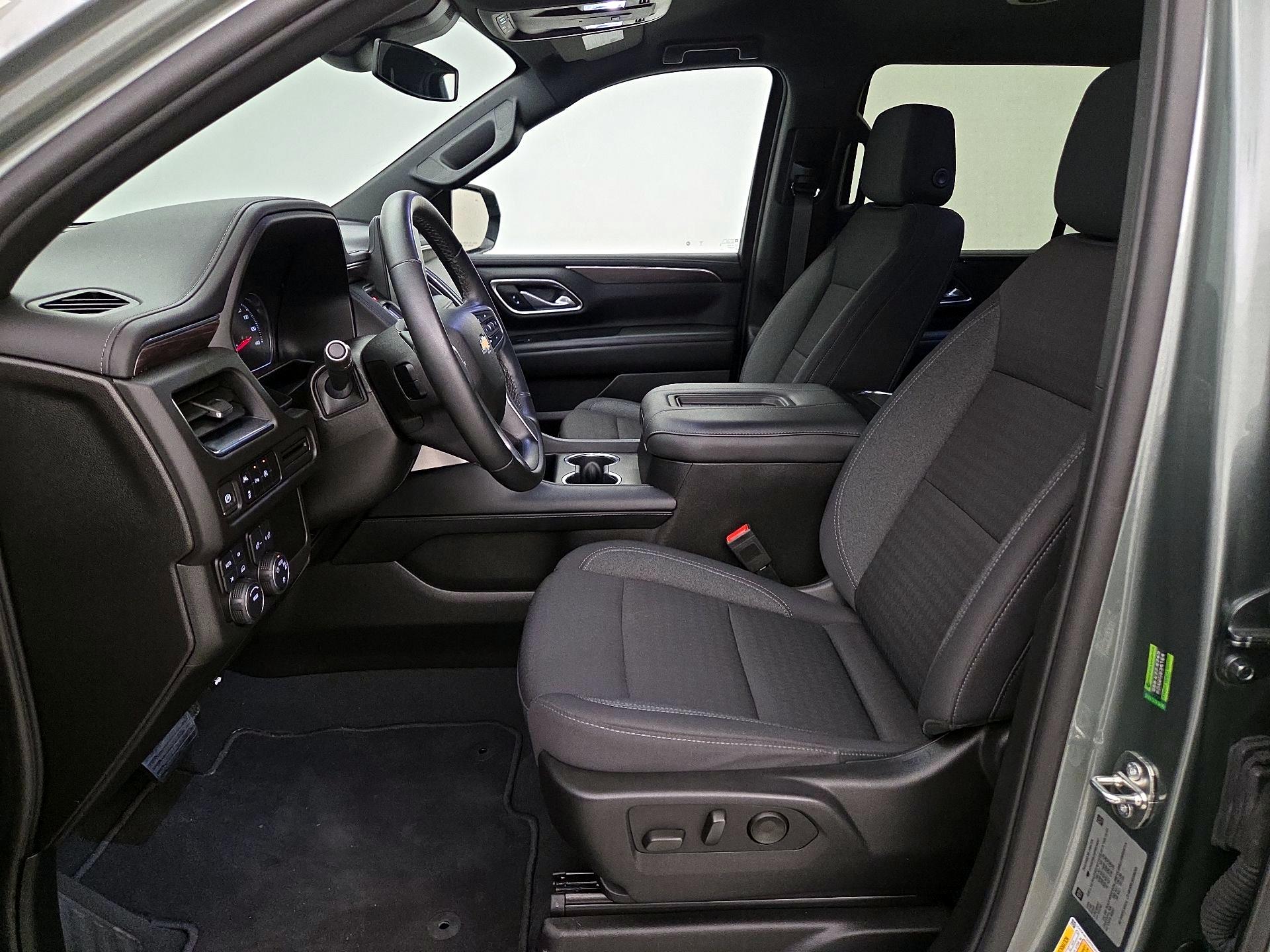 Thumbnail: 2023 Chevrolet Tahoe - 11