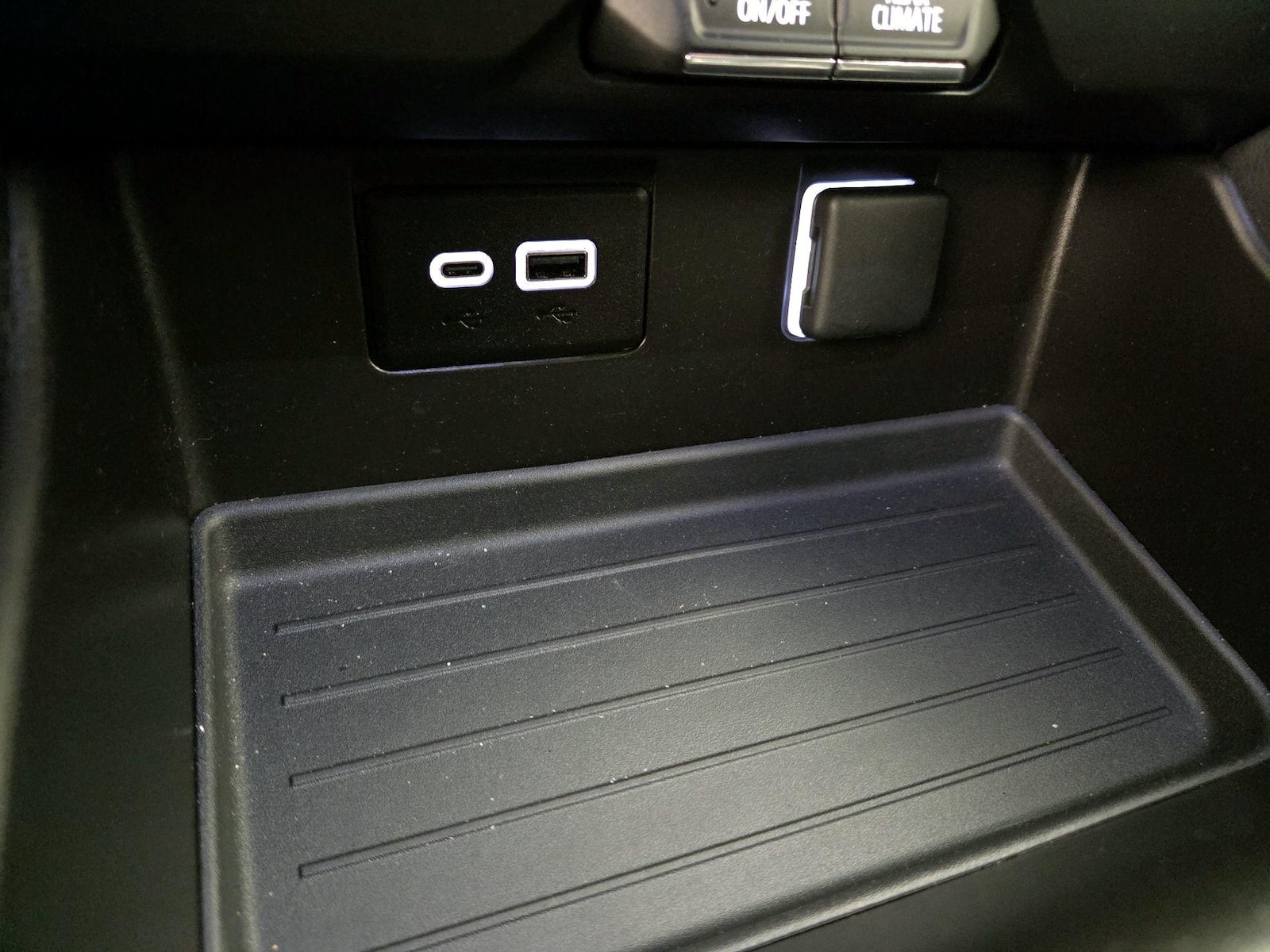 2023 Chevrolet Tahoe LS - Photo 18