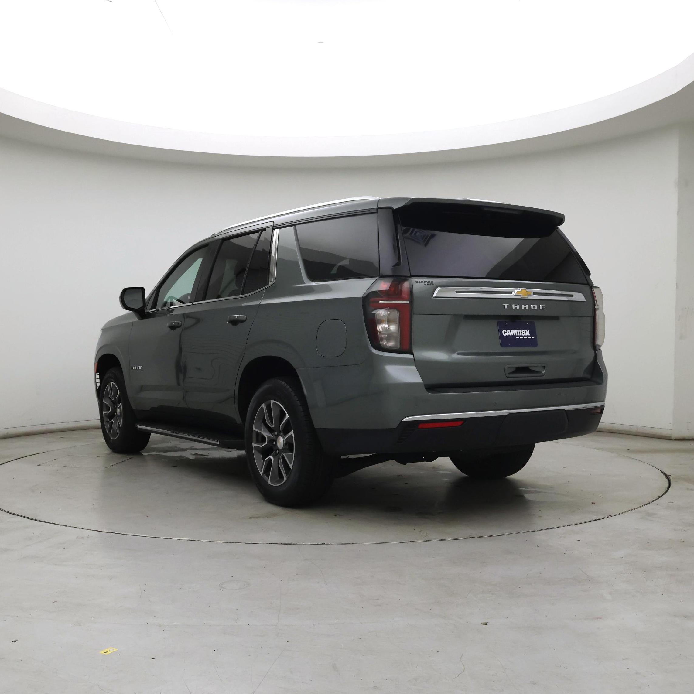 Thumbnail: 2023 Chevrolet Tahoe - 2