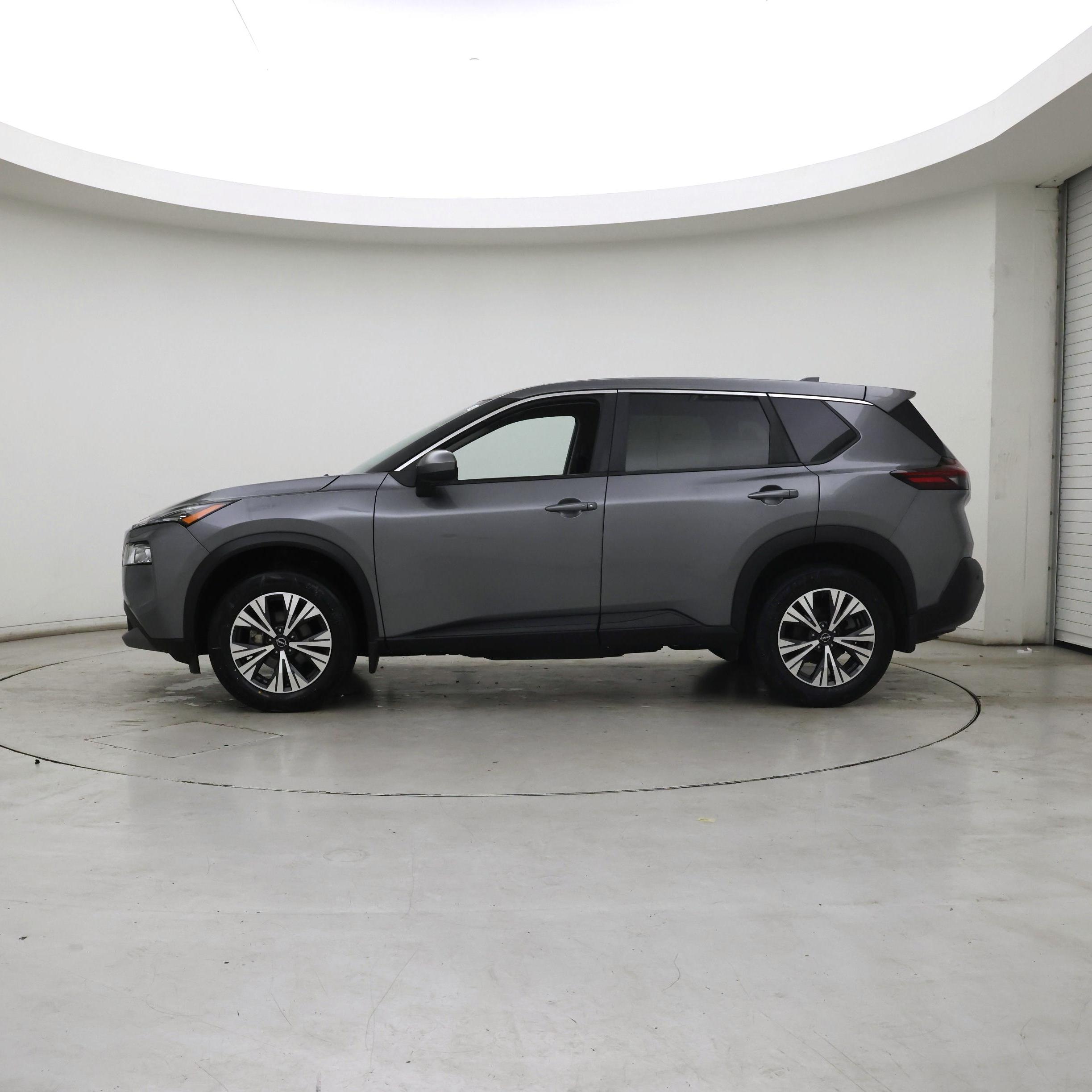 Thumbnail: 2023 Nissan Rogue - 3
